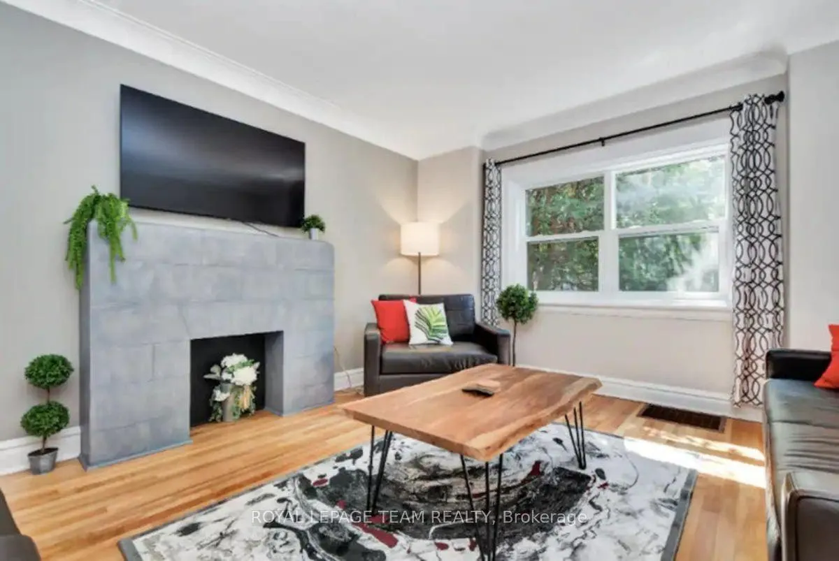 Photo 6 of 117 Bayswater Avenue, Ottawa, Hintonburg — HOMEH