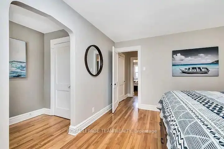 Photo 10 of 117 Bayswater Avenue, Ottawa, Hintonburg — HOMEH