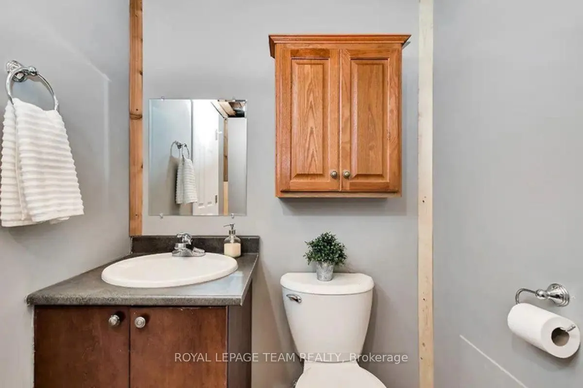 Photo 16 of 117 Bayswater Avenue, Ottawa, Hintonburg — HOMEH