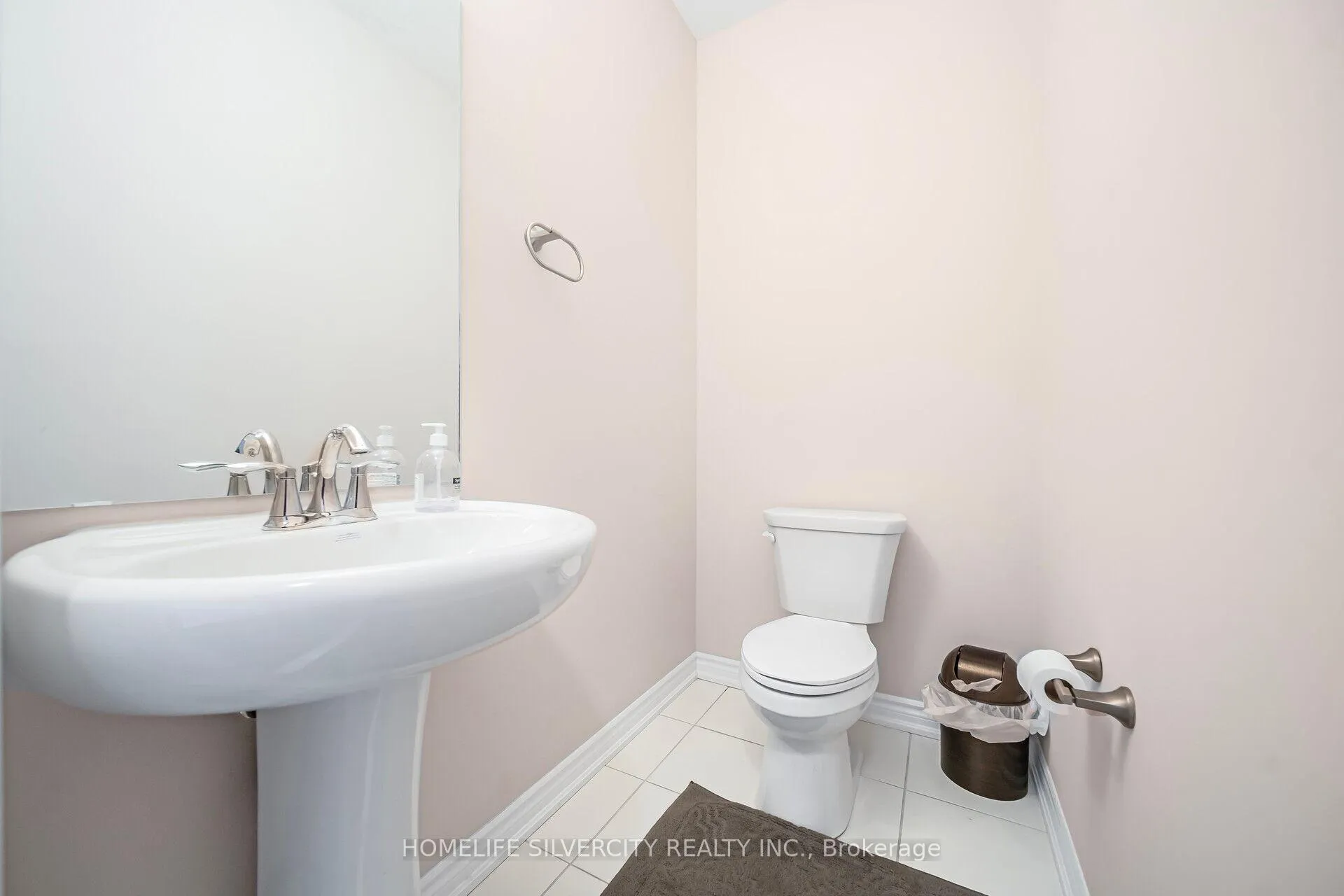 Photo 8 of Unit 4, 5672 Dorchester Road, Niagara Falls, Hospital — HOMEH