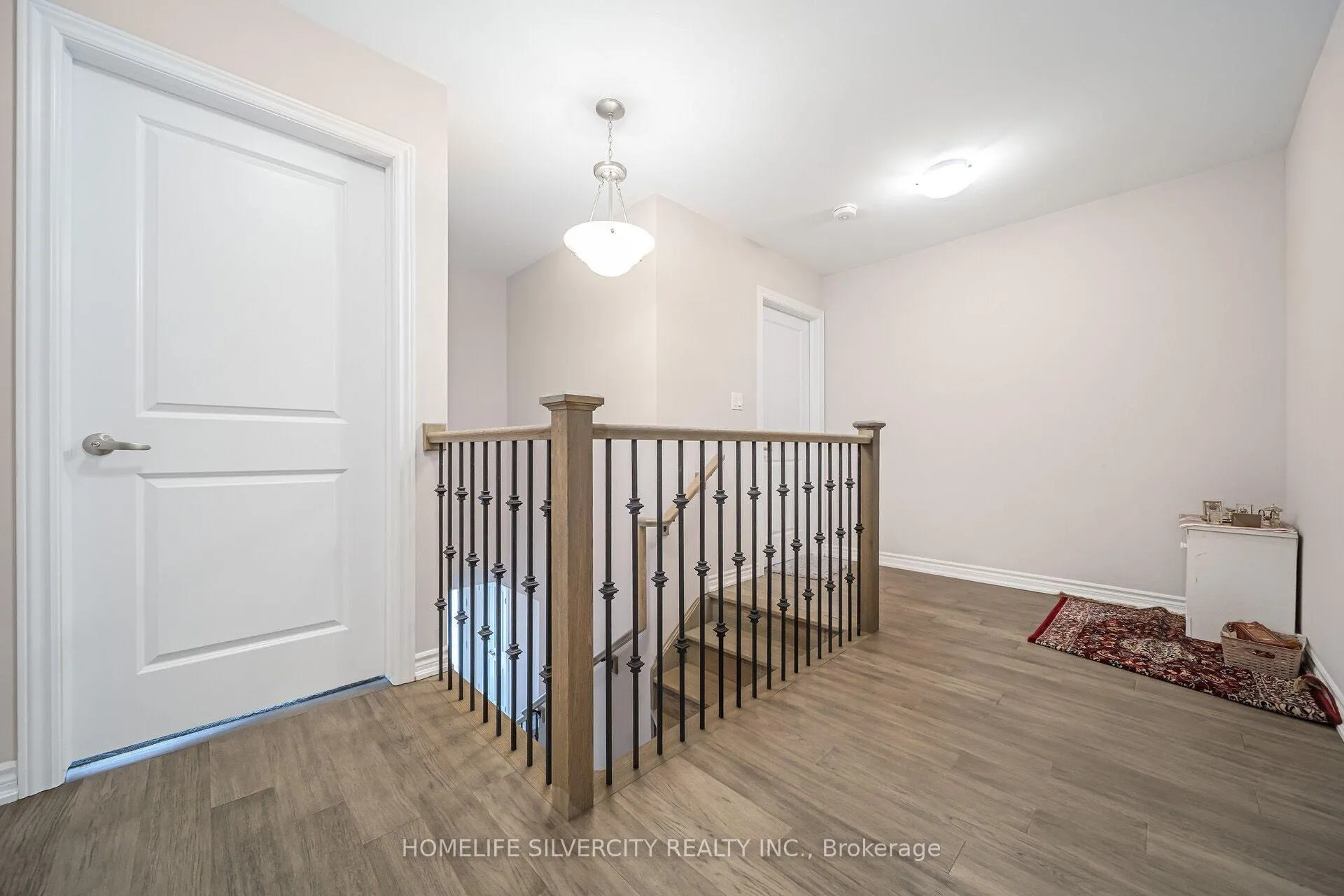 Photo 14 of Unit 4, 5672 Dorchester Road, Niagara Falls, Hospital — HOMEH