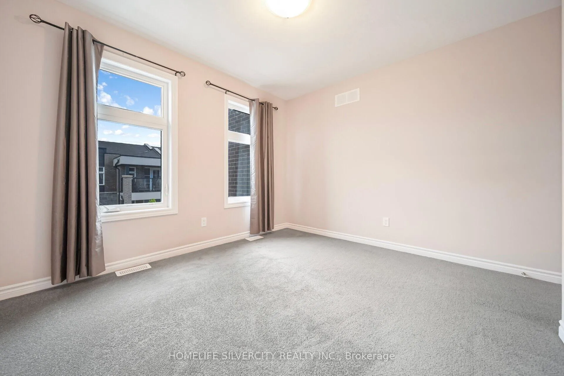 Photo 16 of Unit 4, 5672 Dorchester Road, Niagara Falls, Hospital — HOMEH