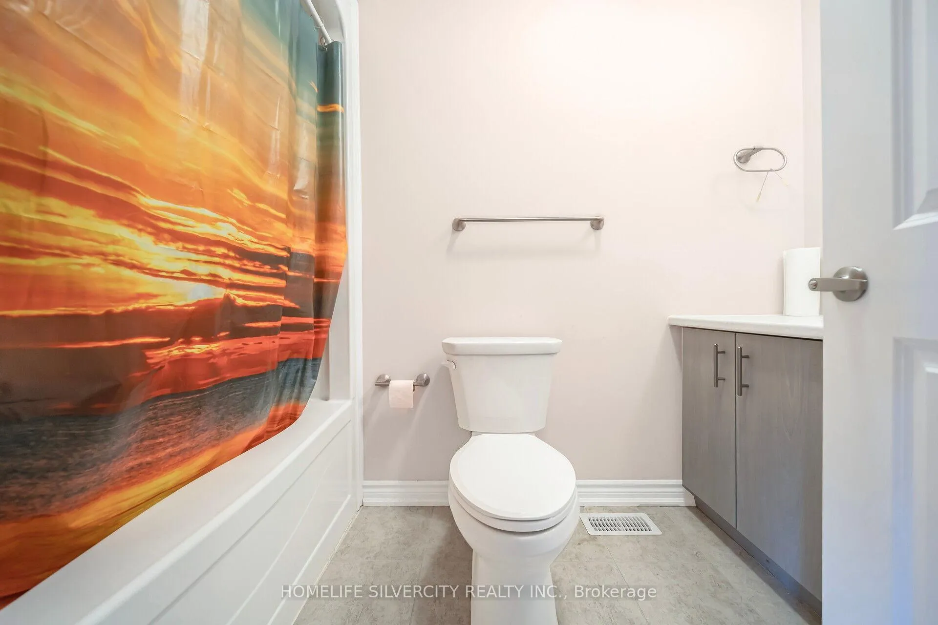 Photo 20 of Unit 4, 5672 Dorchester Road, Niagara Falls, Hospital — HOMEH