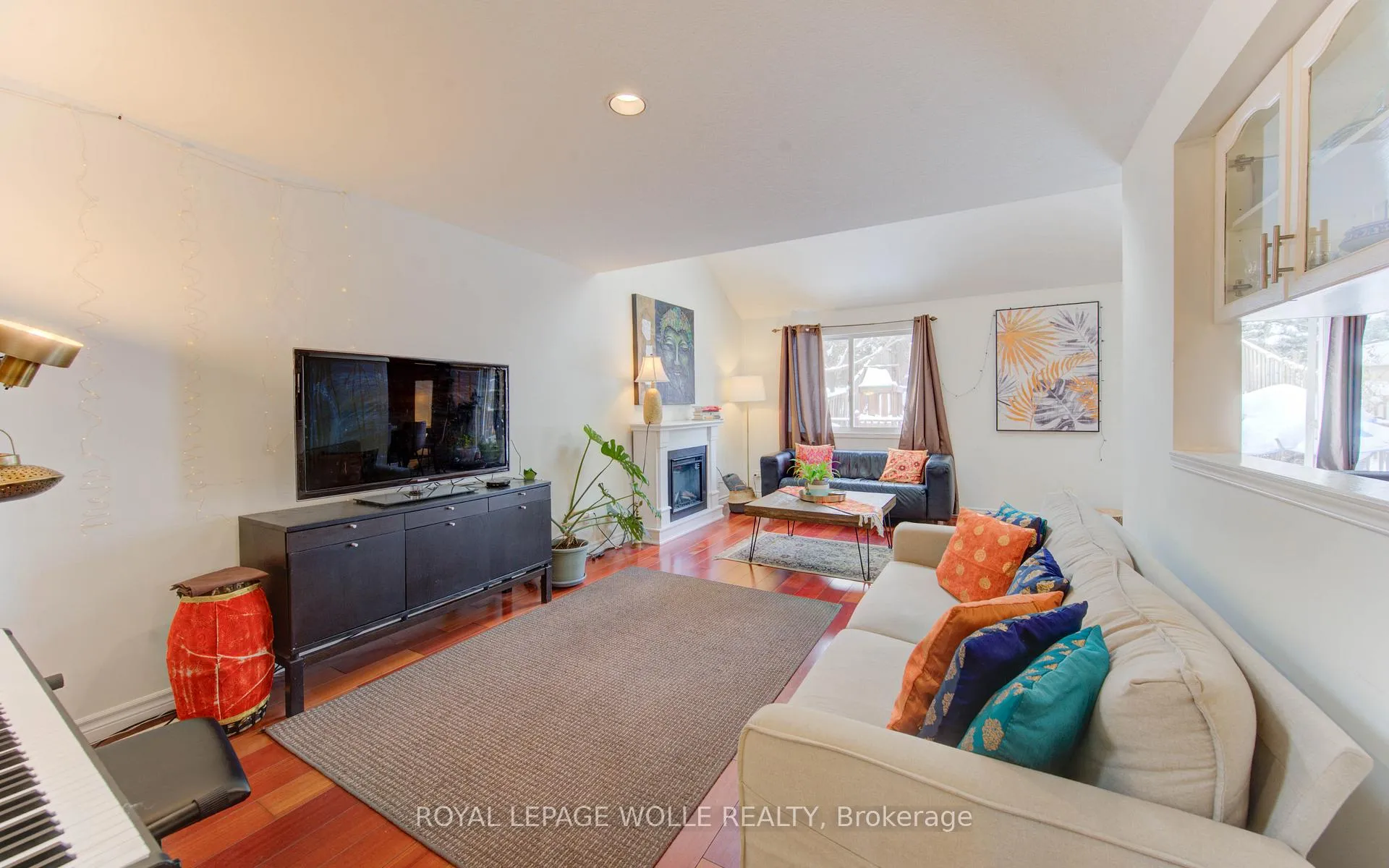 Photo 8 of 447 Brigantine Drive, Waterloo — HOMEH