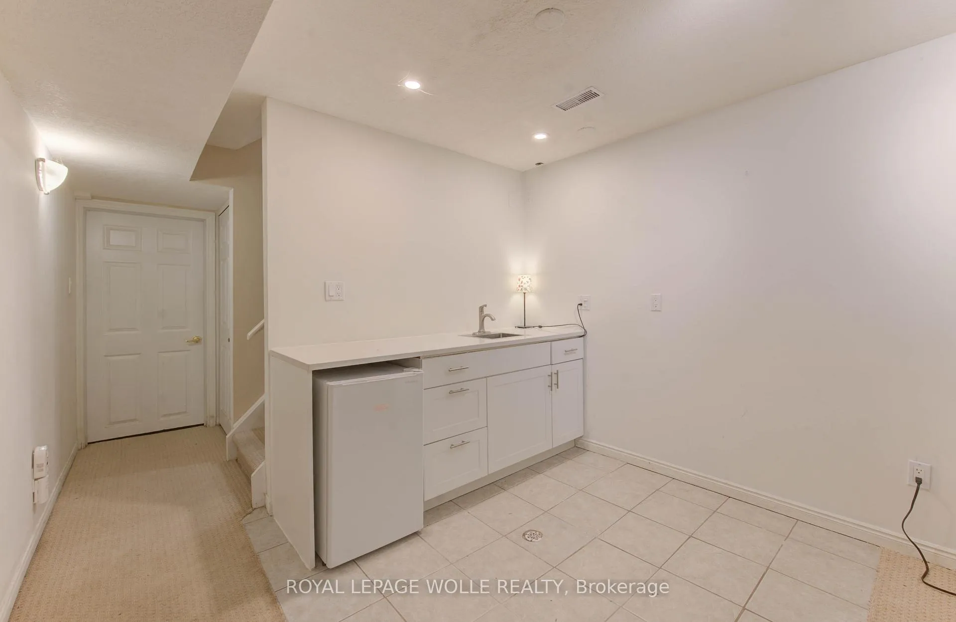 Photo 30 of 447 Brigantine Drive, Waterloo — HOMEH
