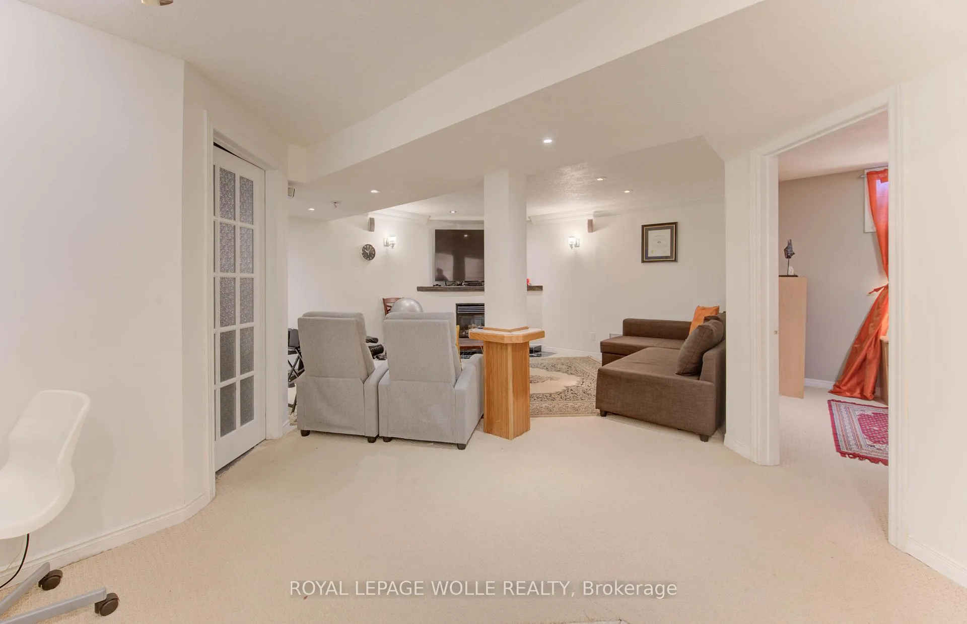 Photo 32 of 447 Brigantine Drive, Waterloo — HOMEH