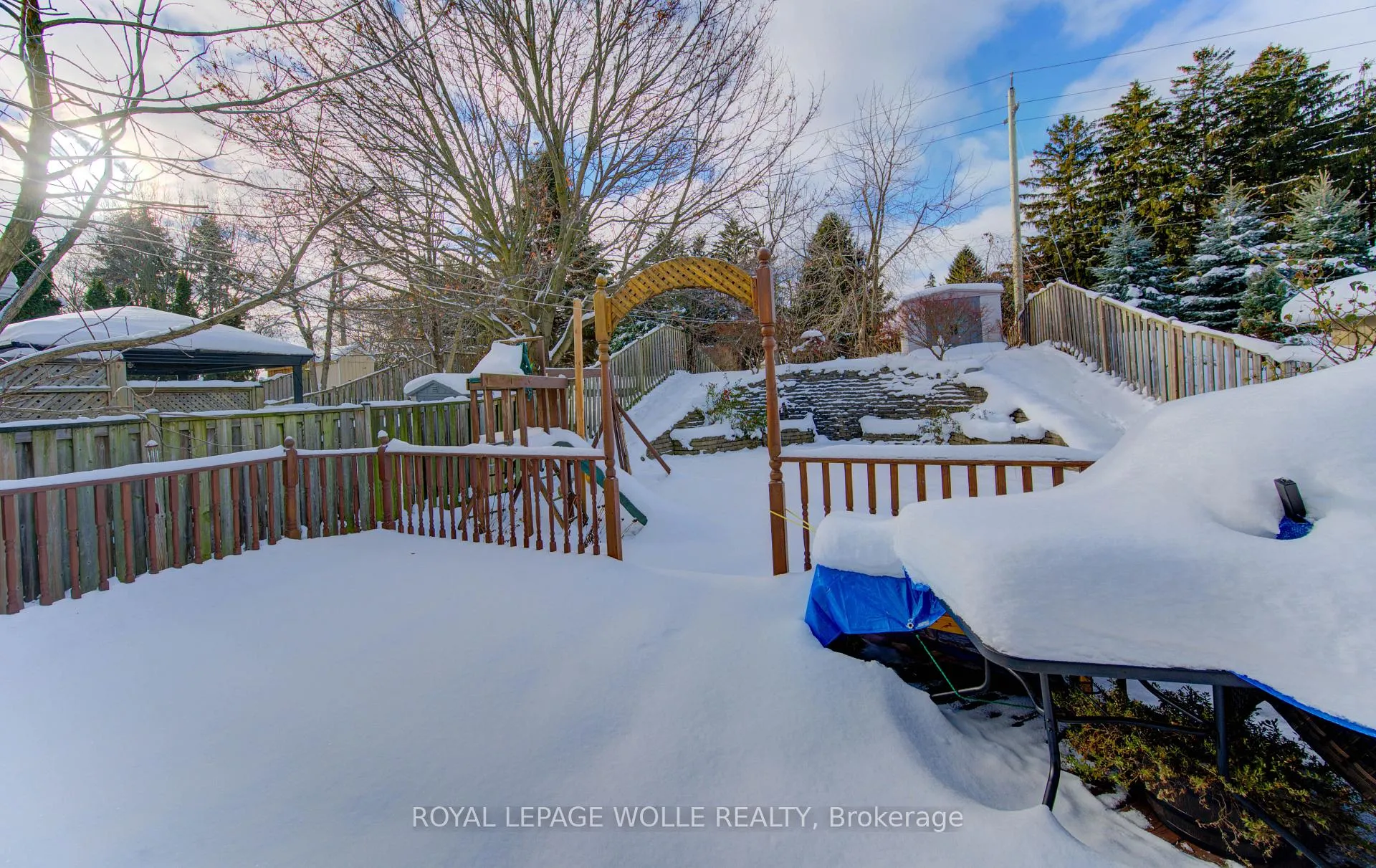 Photo 37 of 447 Brigantine Drive, Waterloo — HOMEH