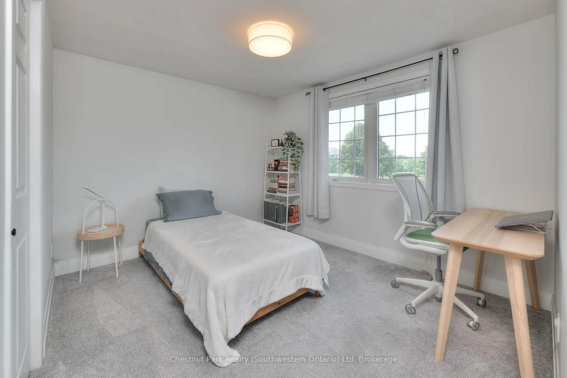 Photo 25 of 82 Pine Ridge Drive, Guelph, Pineridge/Westminster Woods — HOMEH