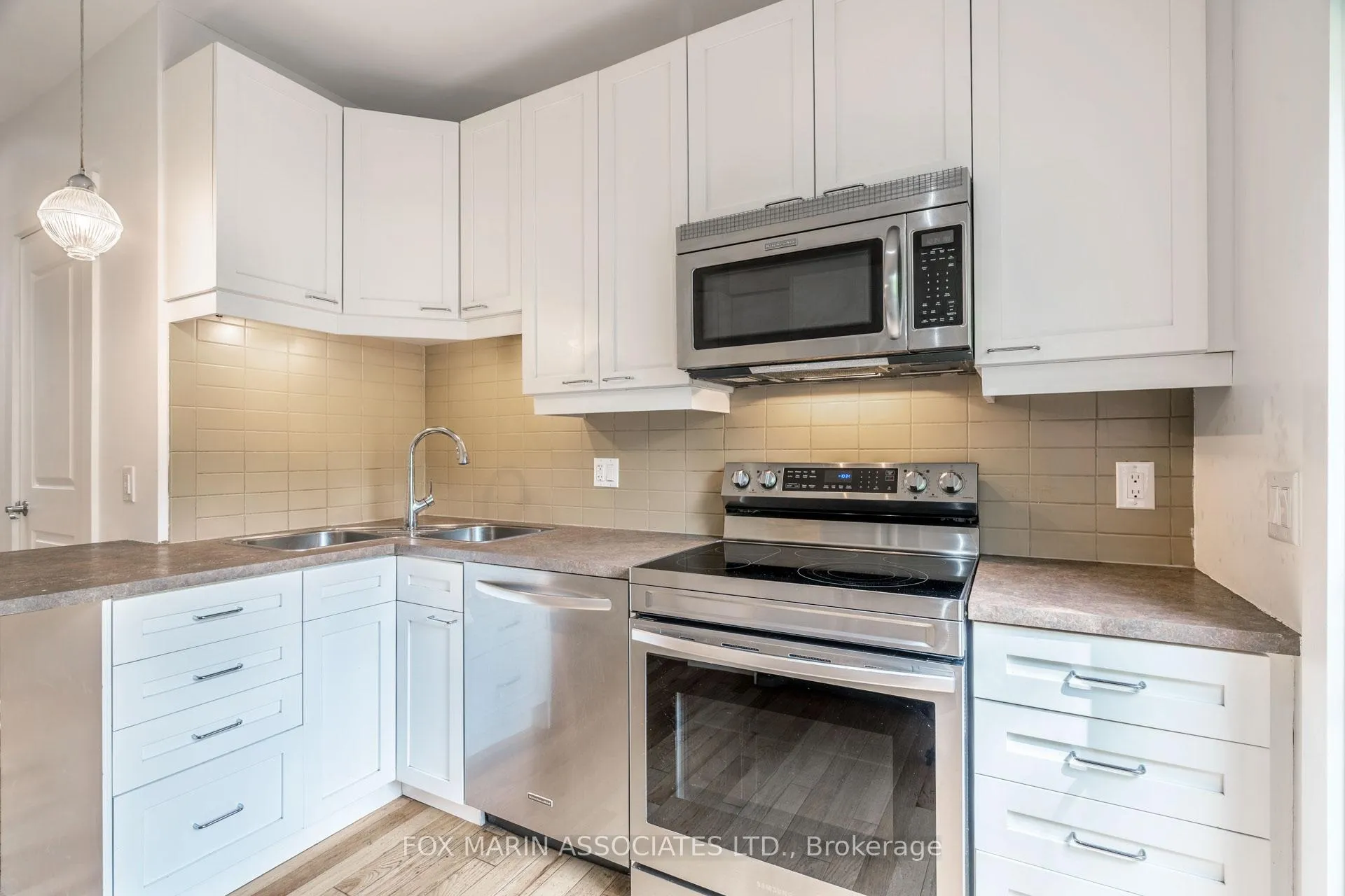 Photo 9 of 101 Logan Avenue, Toronto, South Riverdale — HOMEH