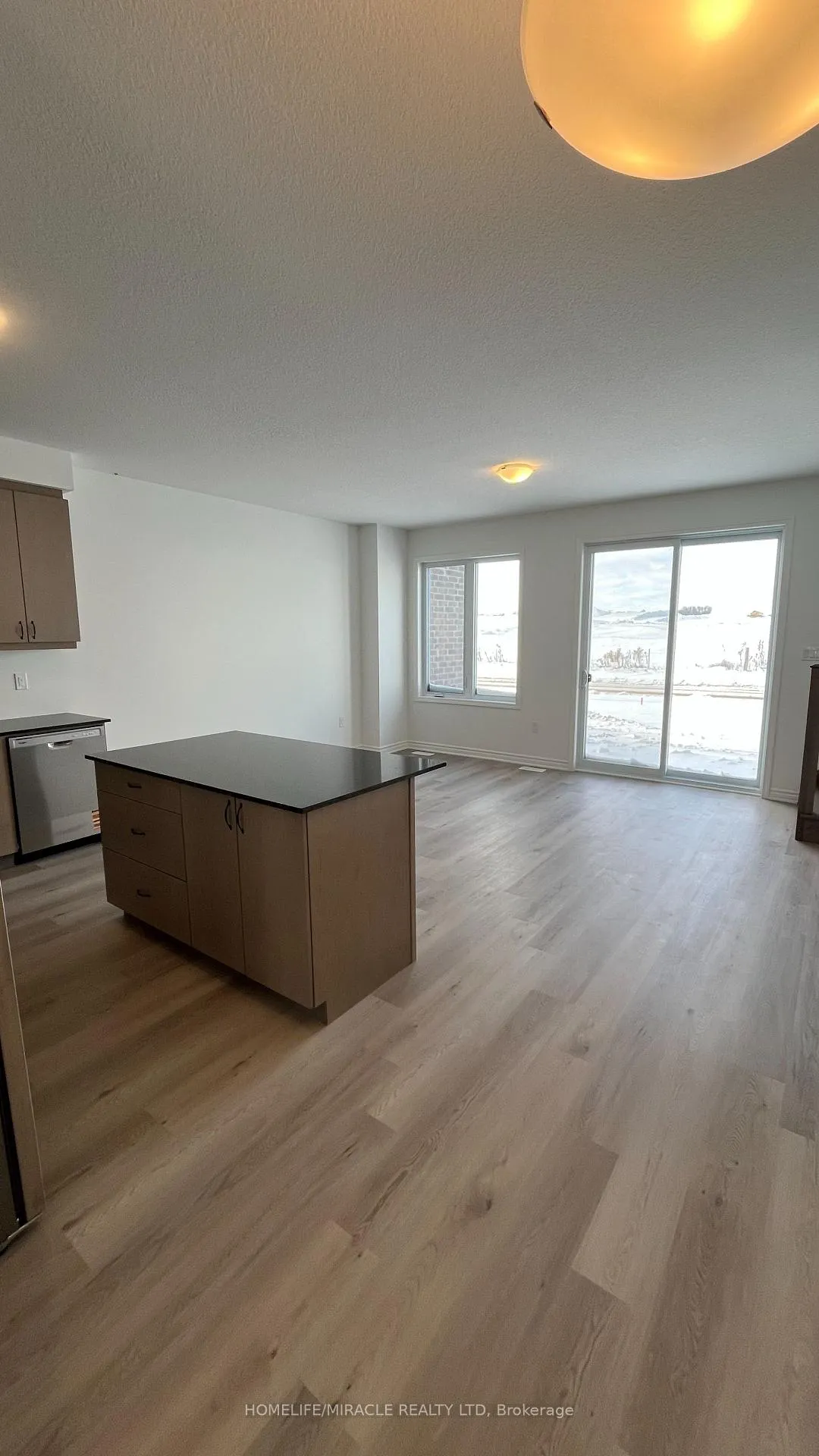 Photo 8 of 17 Canterhome Street, Kitchener — HOMEH