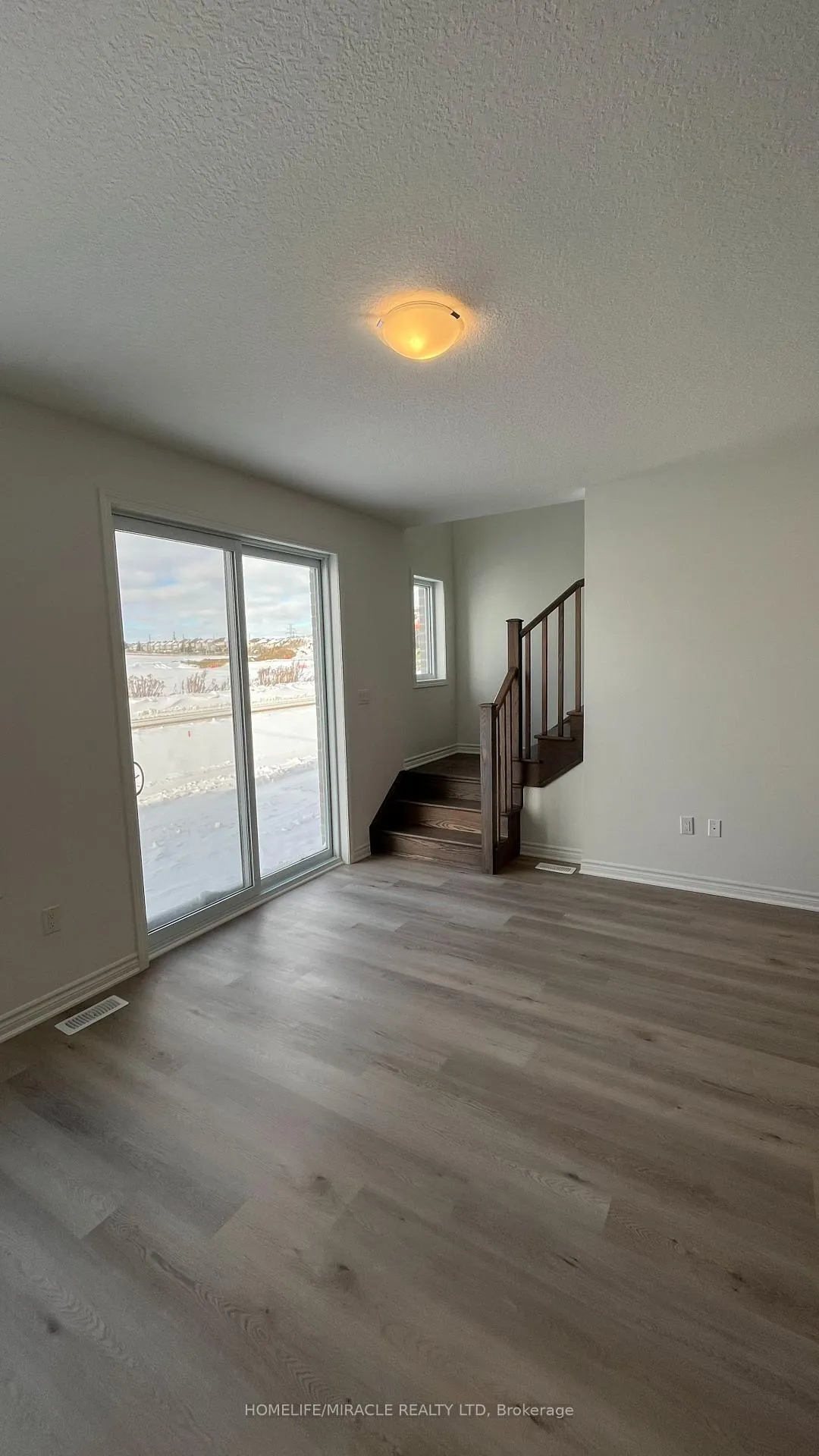 Photo 10 of 17 Canterhome Street, Kitchener — HOMEH
