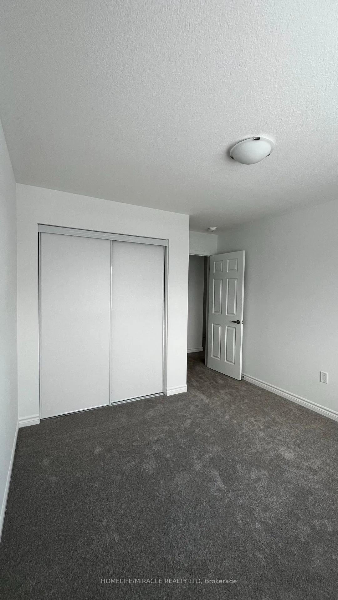 Photo 21 of 17 Canterhome Street, Kitchener — HOMEH