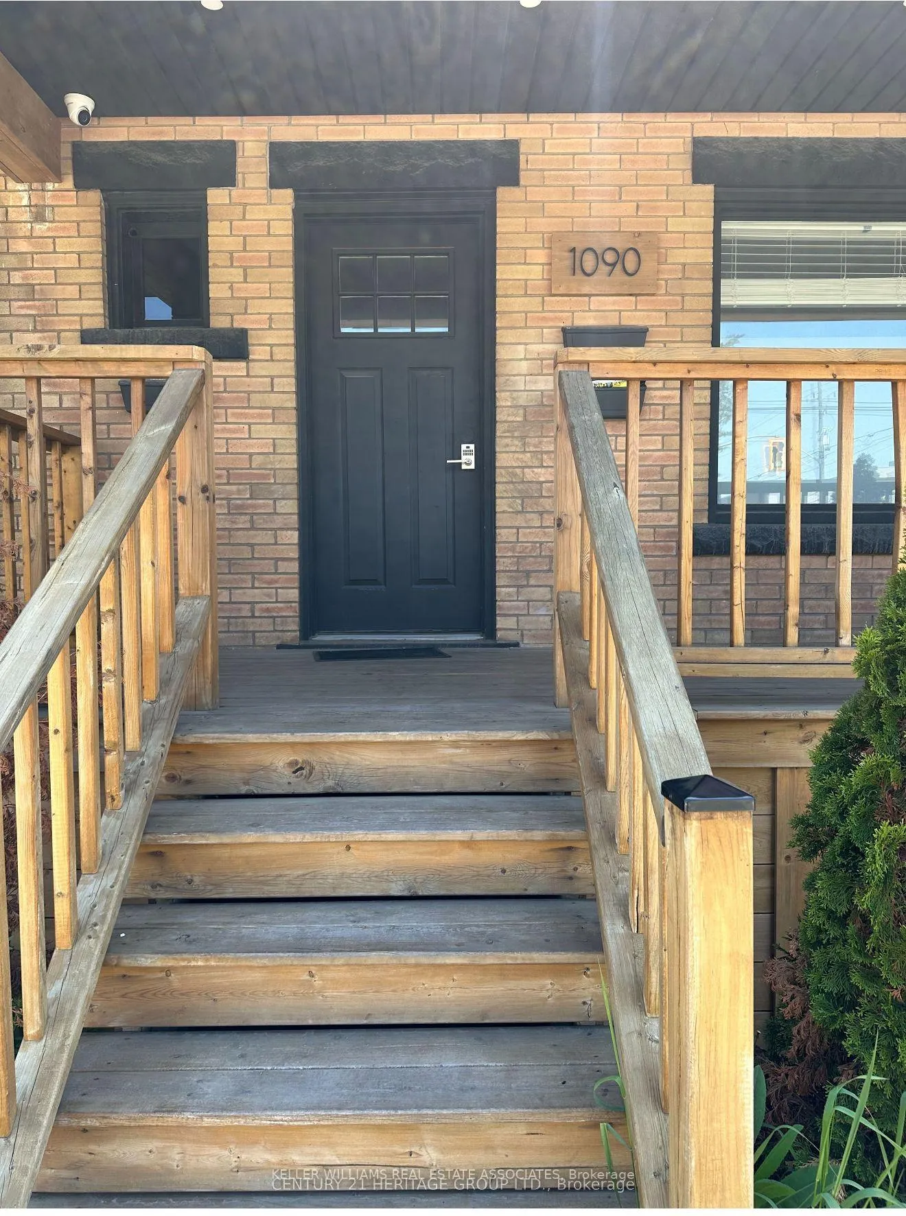 Photo 1 of Unit 2, 1090 Cannon Street E, Hamilton, Crown Point — HOMEH