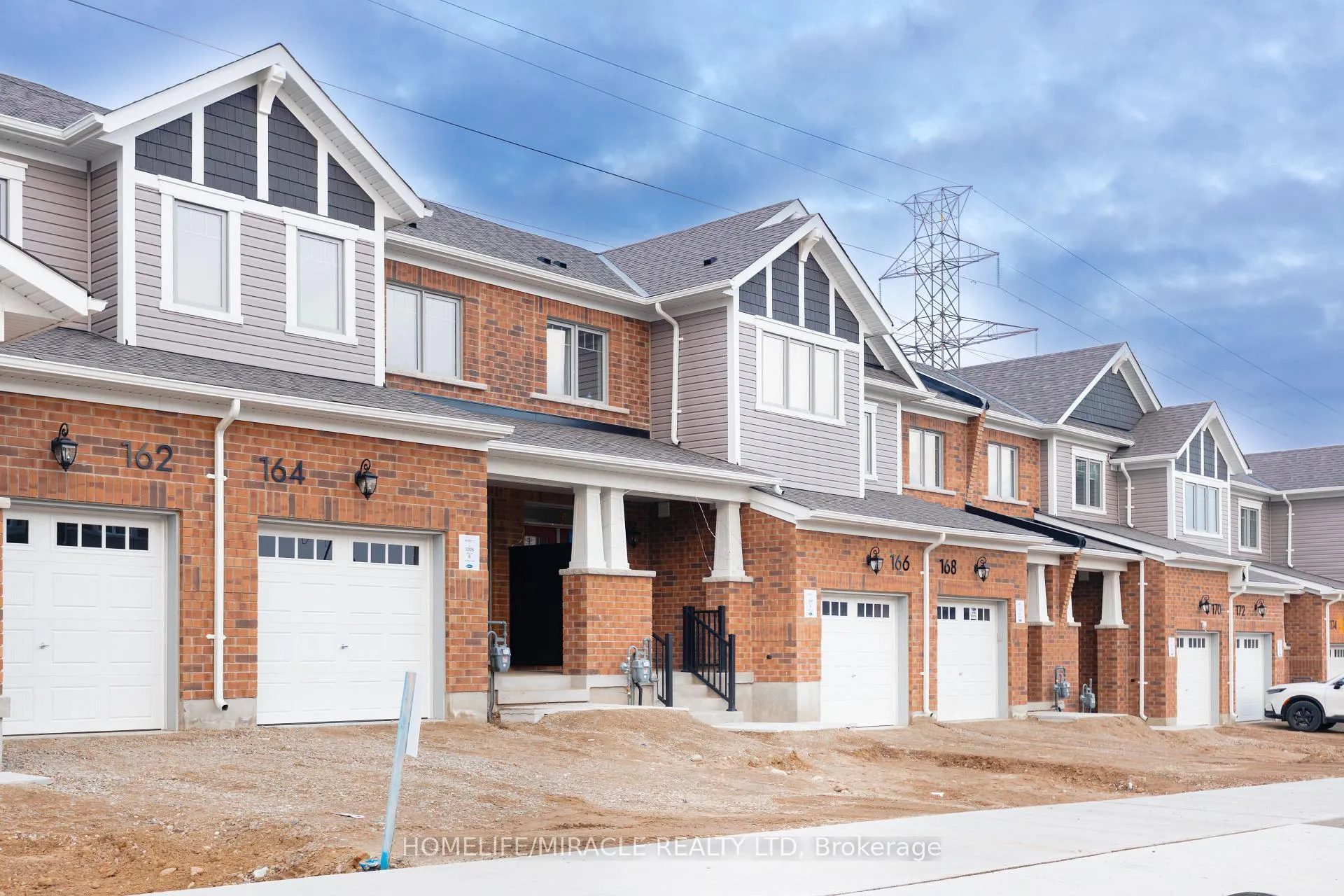 Photo 5 of 164 Stamson Street, Kitchener — HOMEH