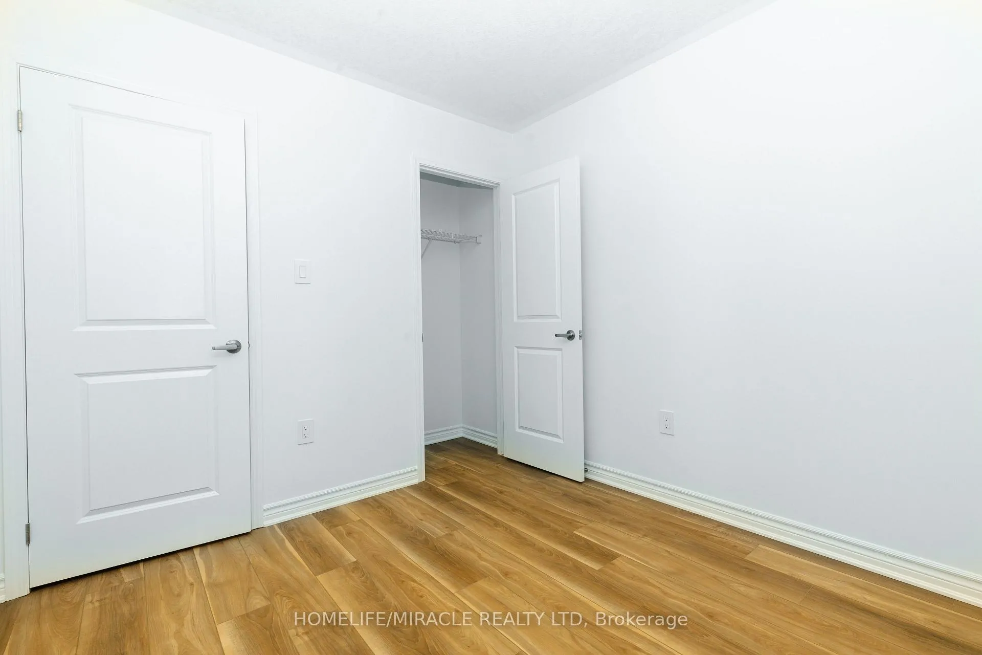 Photo 33 of 164 Stamson Street, Kitchener — HOMEH