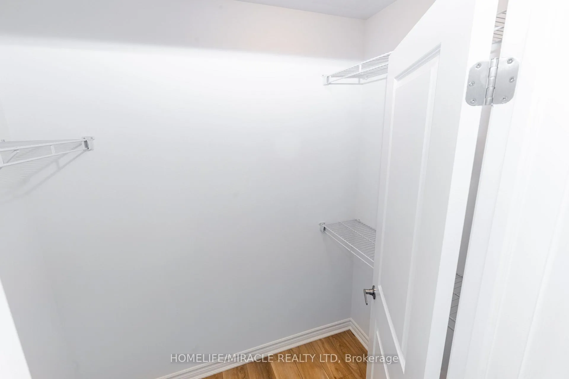 Photo 36 of 164 Stamson Street, Kitchener — HOMEH