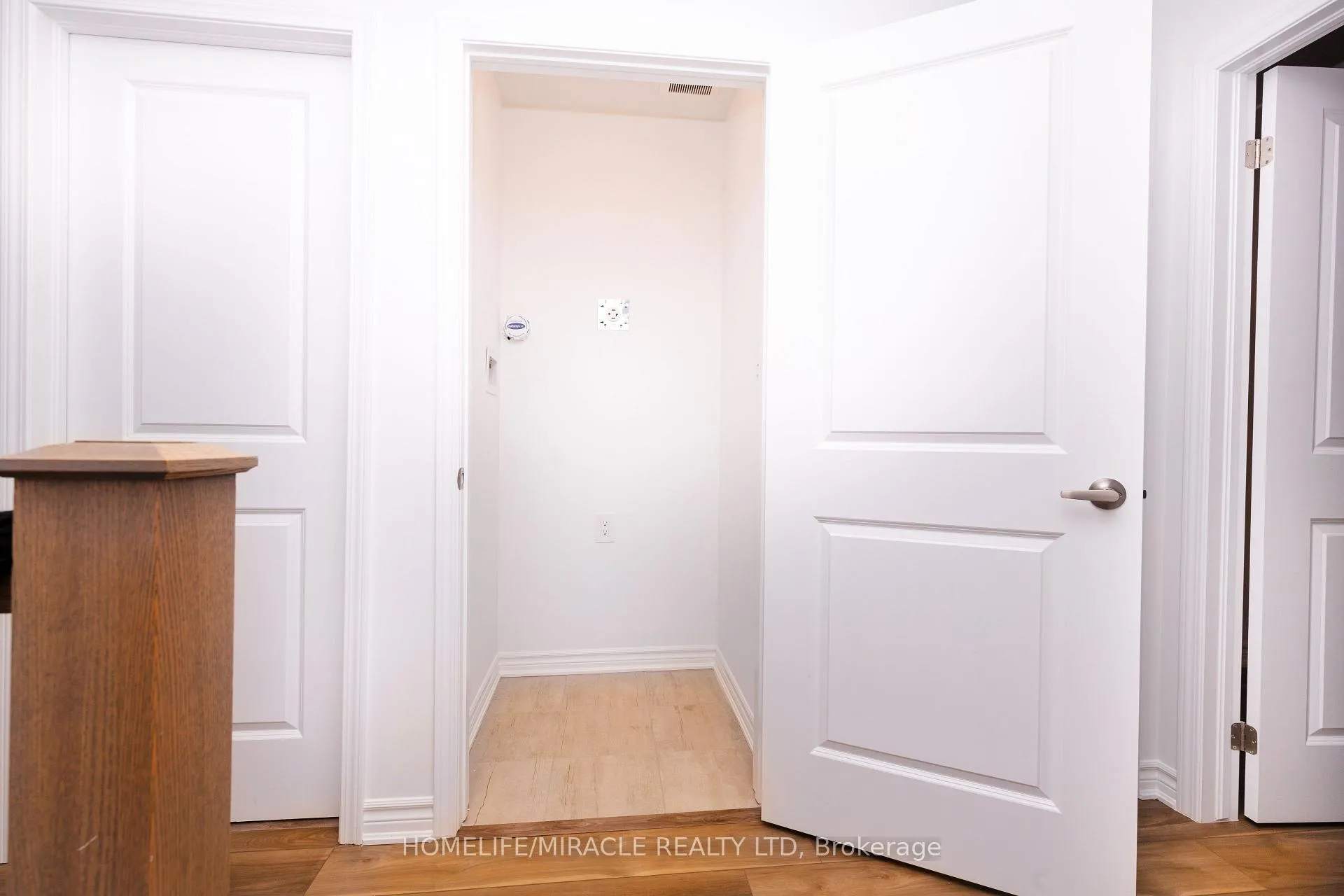 Photo 41 of 164 Stamson Street, Kitchener — HOMEH