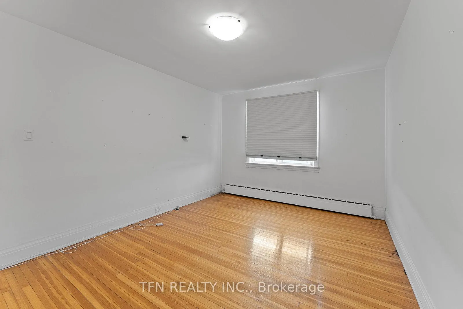 Photo 20 of Unit 2, 5 Crang Avenue, Toronto, Oakwood Village — HOMEH