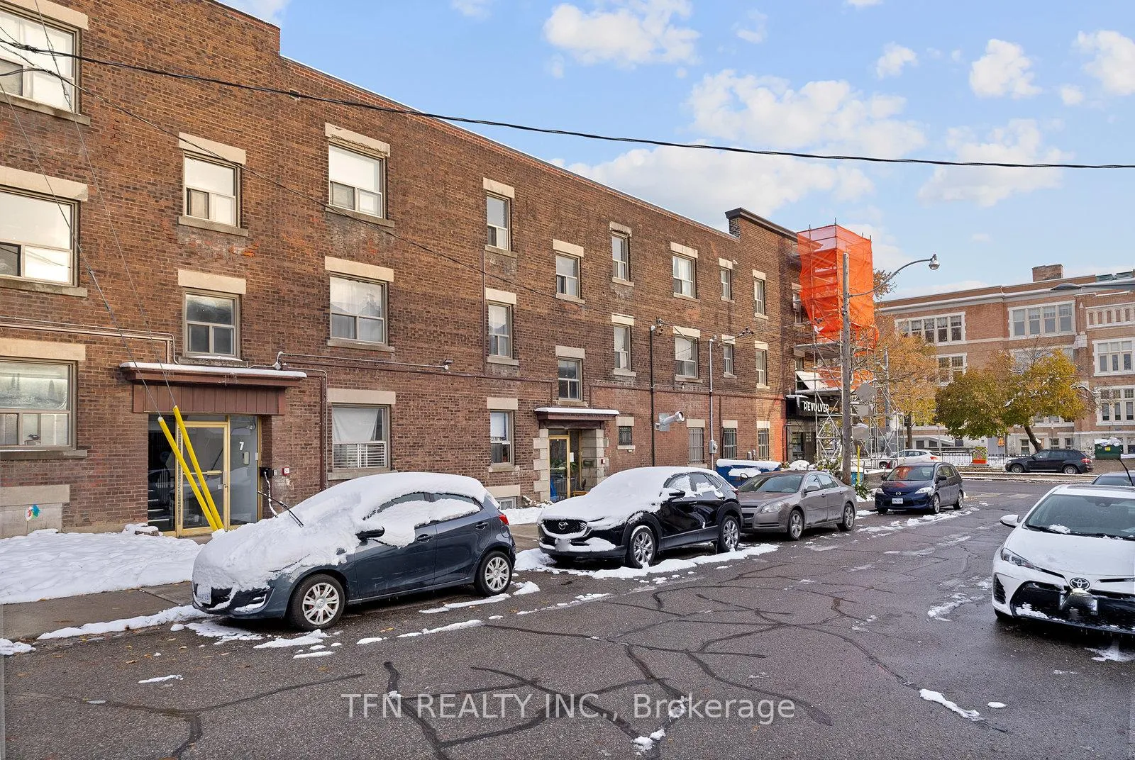 Photo 27 of Unit 2, 5 Crang Avenue, Toronto, Oakwood Village — HOMEH