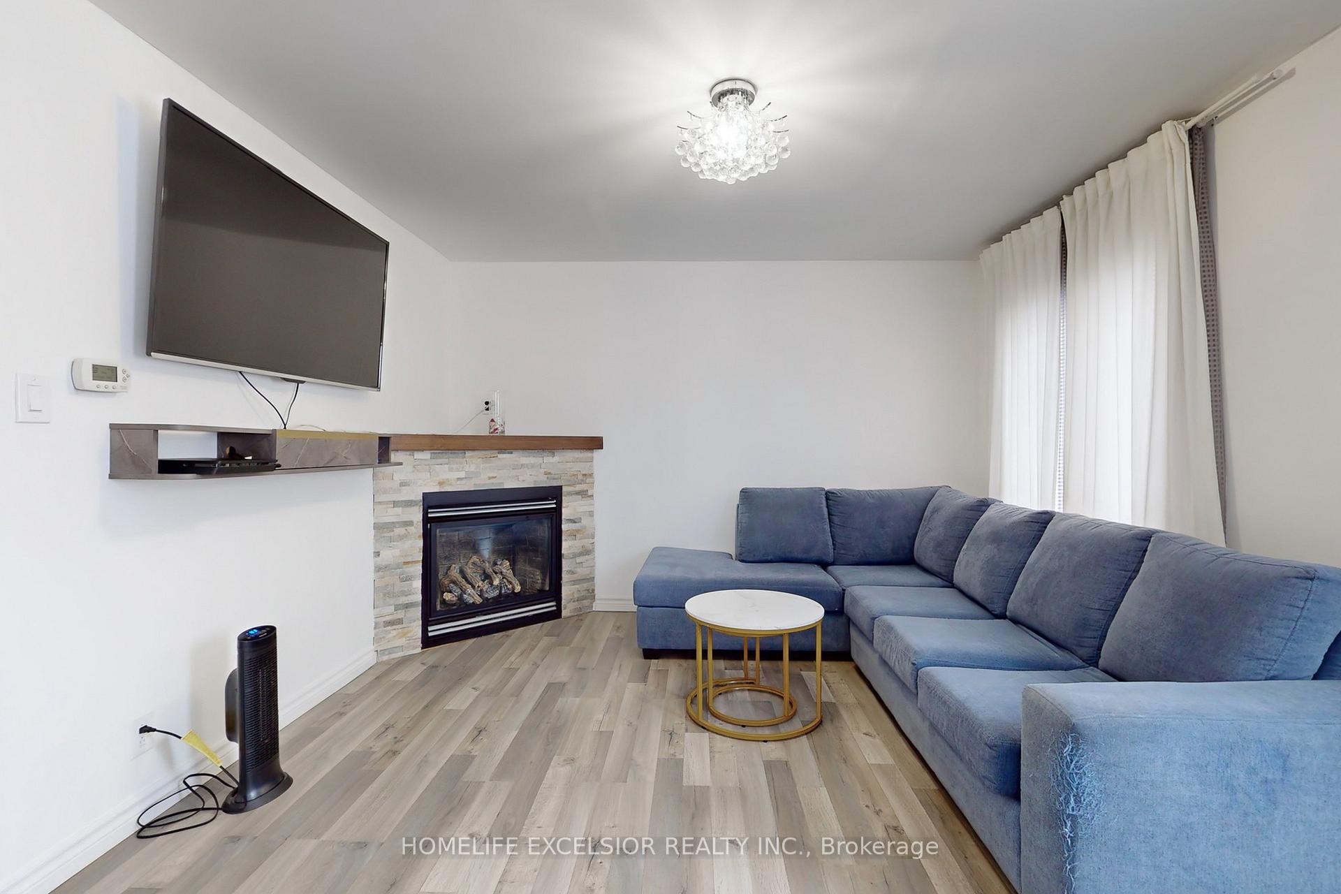 Photo 4 of 52 Beatty Road, Ajax, Central — HOMEH