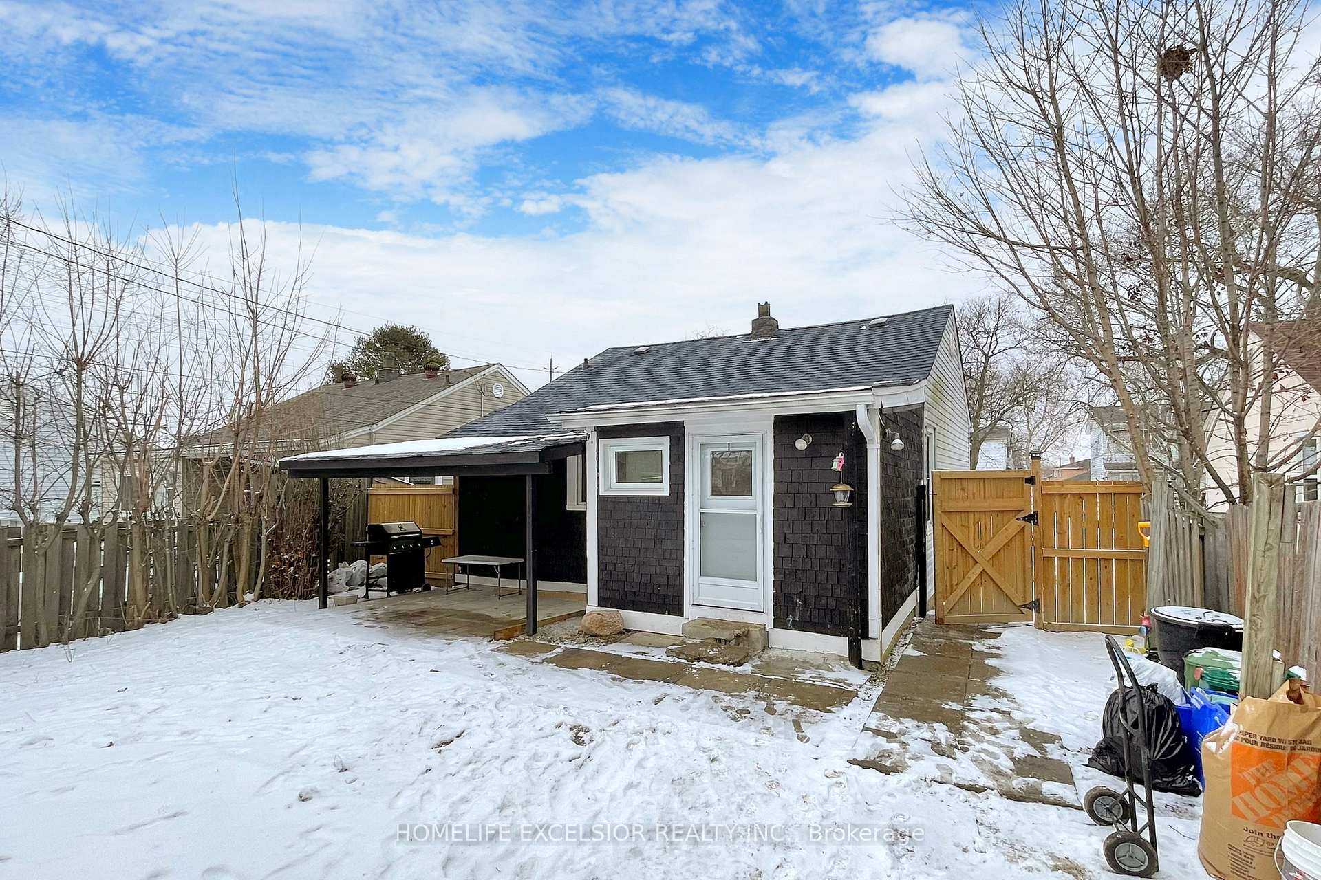Photo 30 of 52 Beatty Road, Ajax, Central — HOMEH