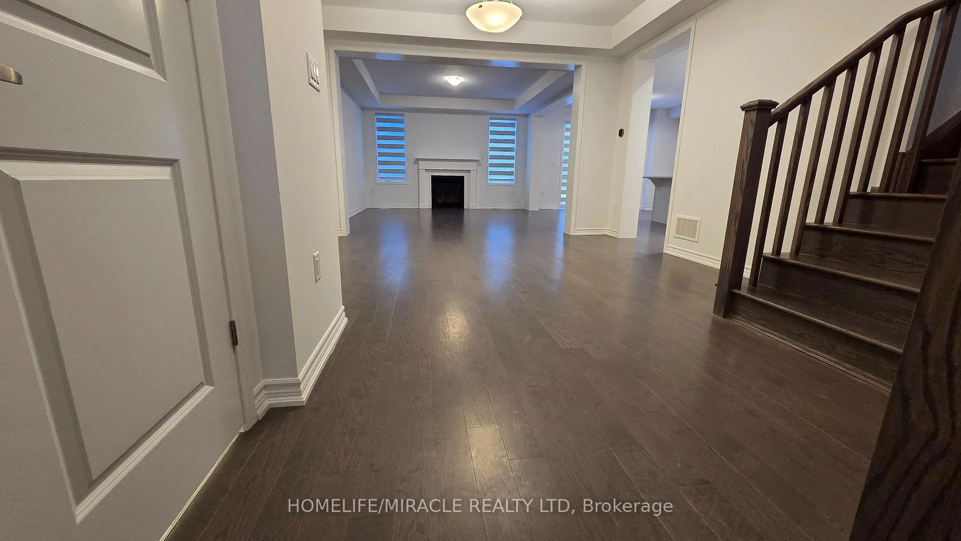 Photo 6 of 344 Madelaine Drive, Barrie, Painswick South — HOMEH
