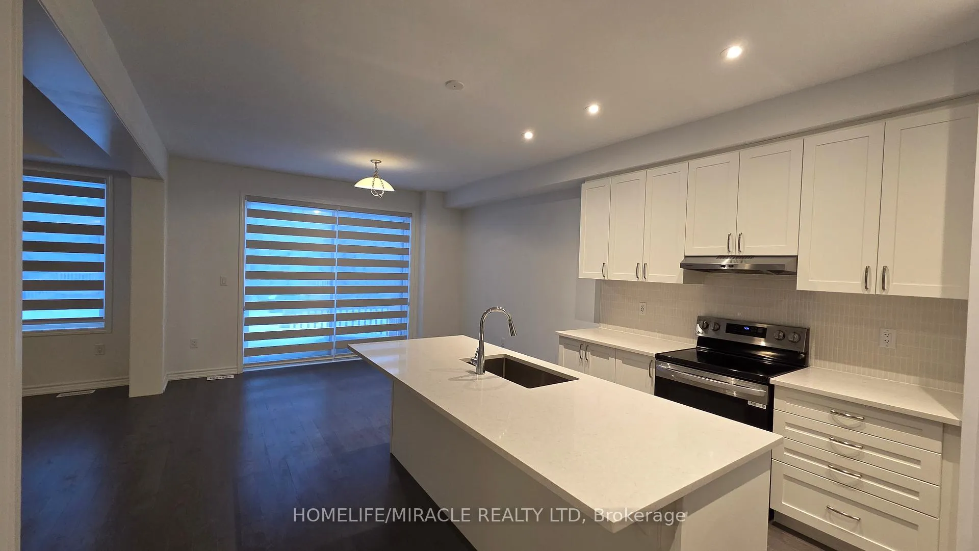 Photo 9 of 344 Madelaine Drive, Barrie, Painswick South — HOMEH