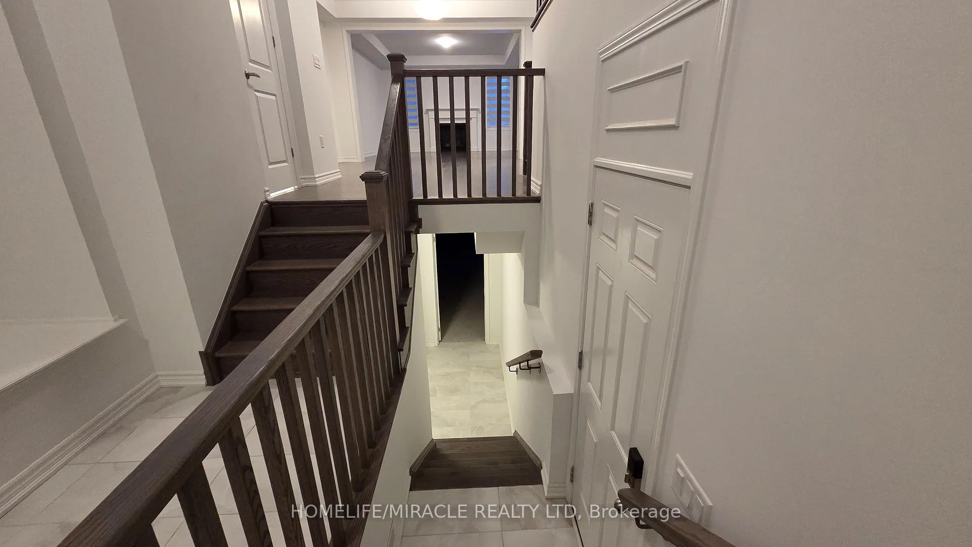 Photo 27 of 344 Madelaine Drive, Barrie, Painswick South — HOMEH