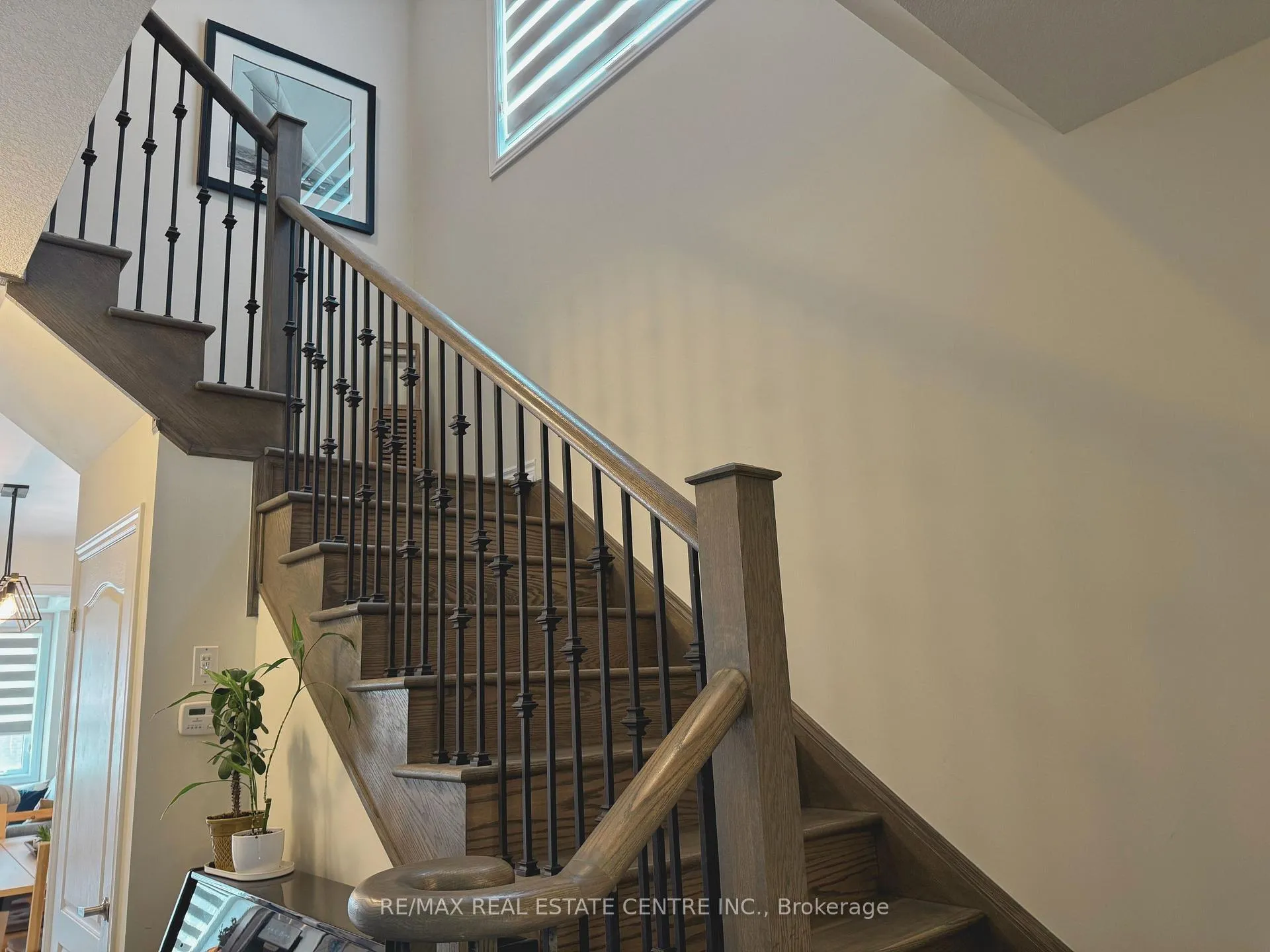 Photo 15 of 12 Sun haven Lane, Thorold, Allanburg/Thorold South — HOMEH