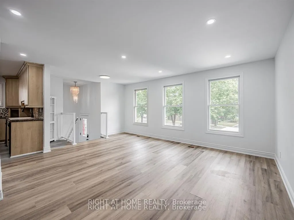 Photo 2 of 838 Merritt Drive, Milton, Timberlea — HOMEH