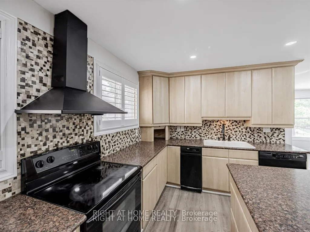 Photo 11 of 838 Merritt Drive, Milton, Timberlea — HOMEH