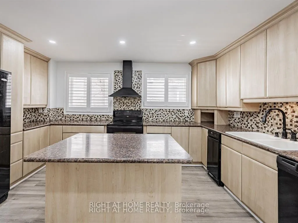 Photo 15 of 838 Merritt Drive, Milton, Timberlea — HOMEH