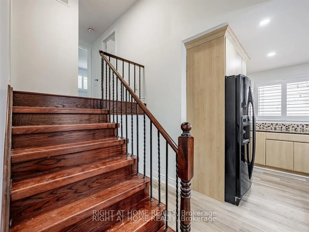 Photo 17 of 838 Merritt Drive, Milton, Timberlea — HOMEH