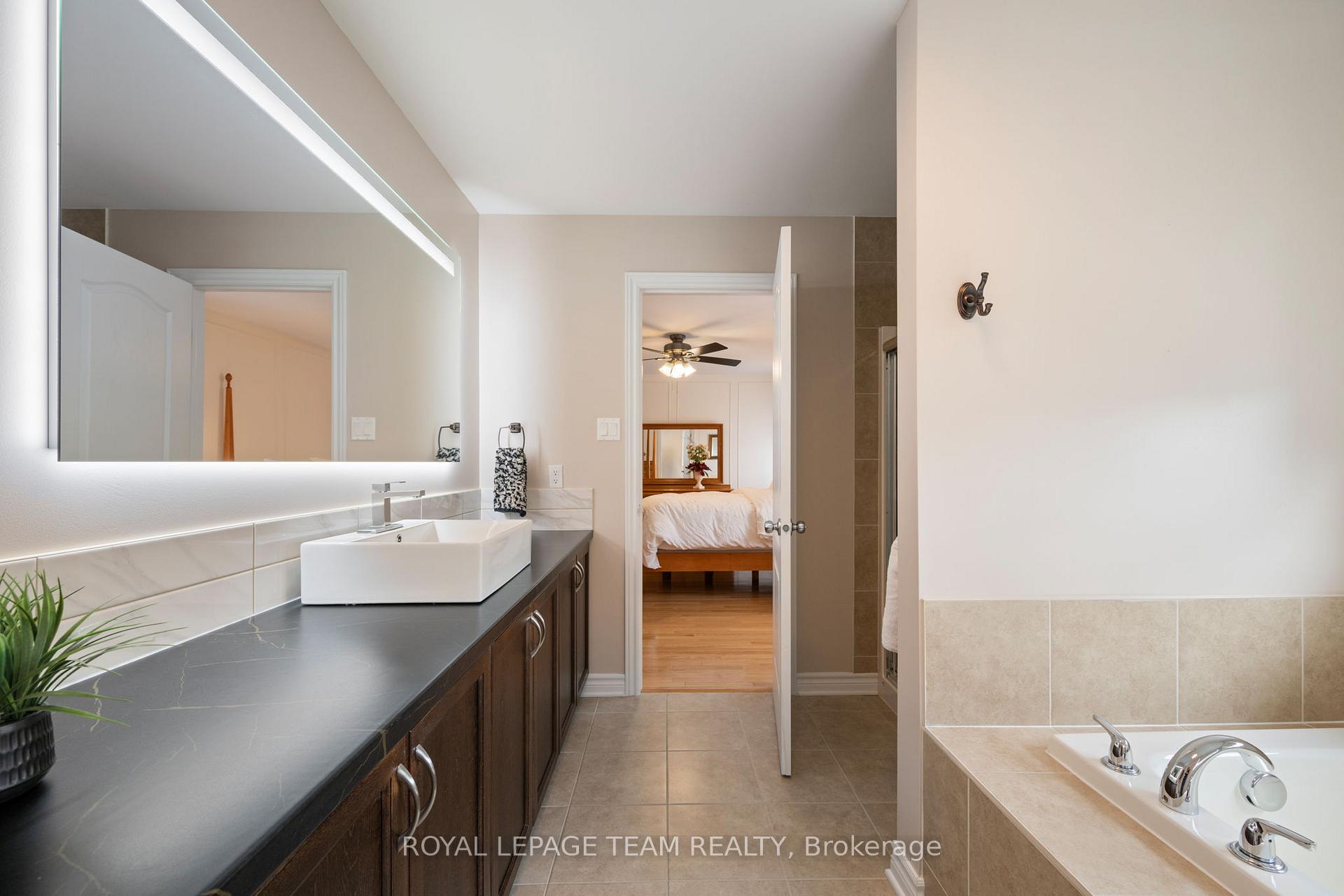 Photo 20 of 633 Woodbriar Way, Ottawa, Blossom Park/Kemp Park/Findlay Creek — HOMEH