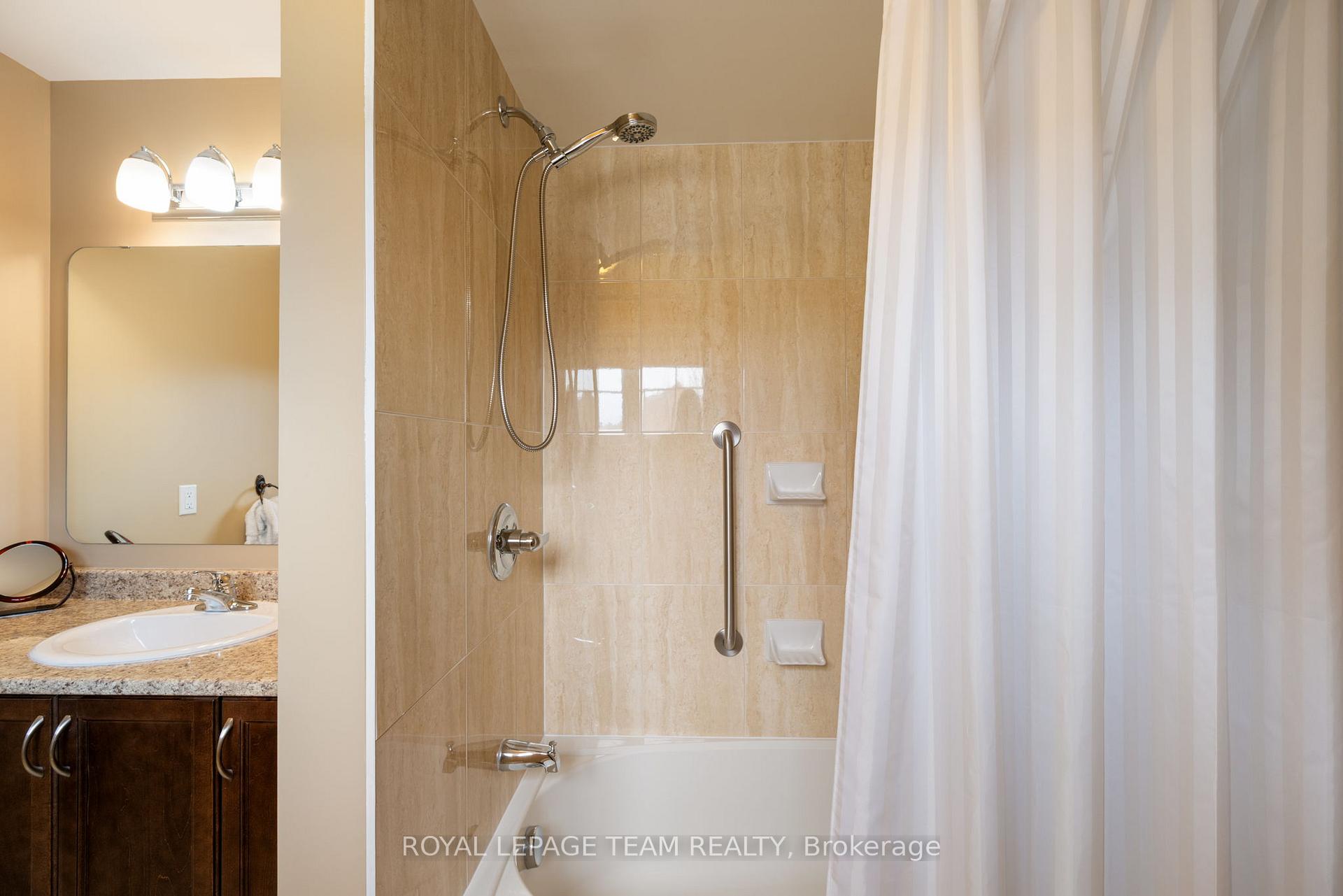 Photo 24 of 633 Woodbriar Way, Ottawa, Blossom Park/Kemp Park/Findlay Creek — HOMEH