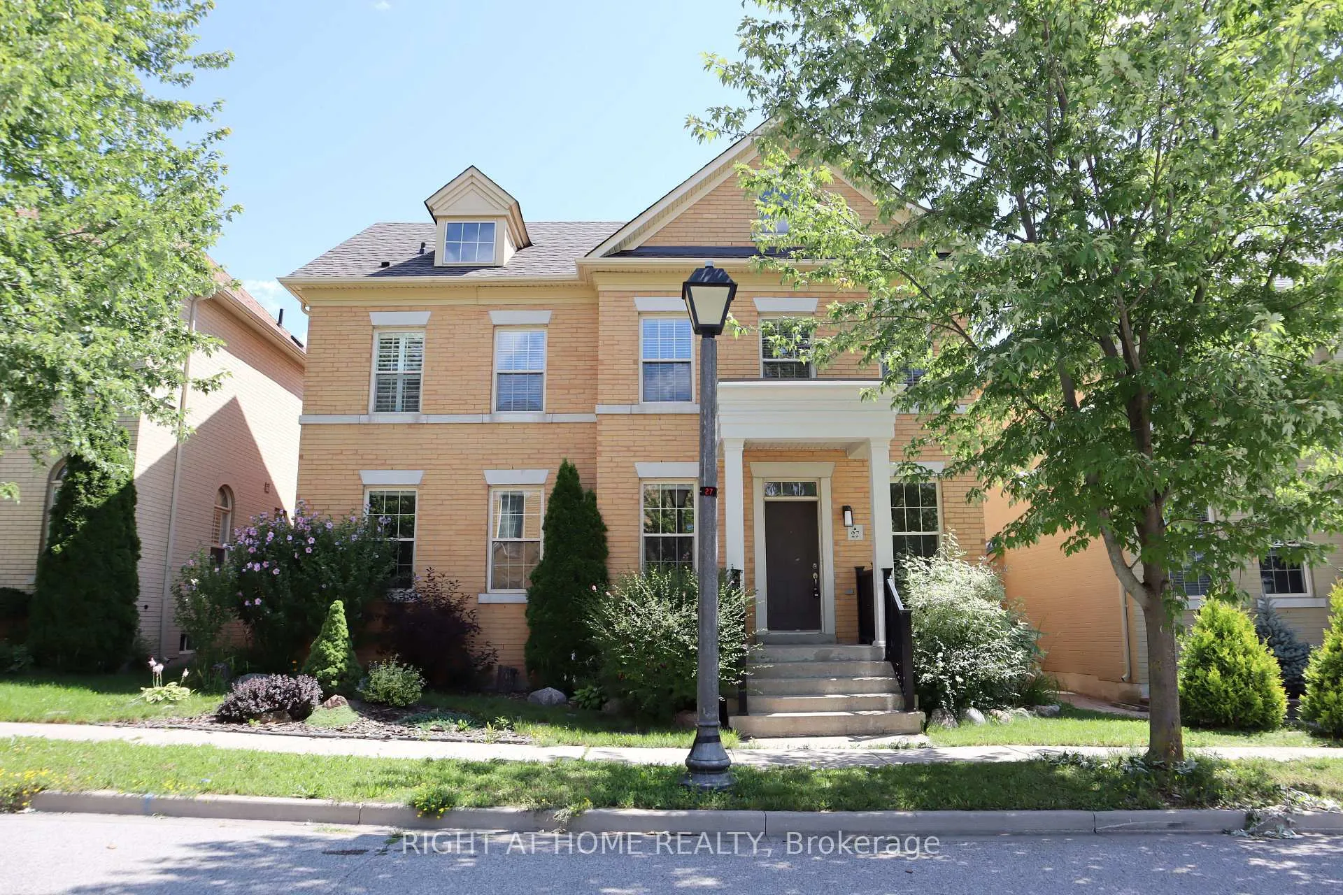 Photo 1 of 27 Bonheur Road, Markham, Cathedraltown — HOMEH