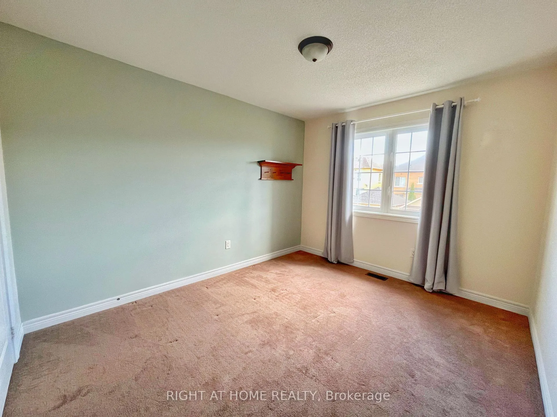 Photo 19 of 27 Bonheur Road, Markham, Cathedraltown — HOMEH