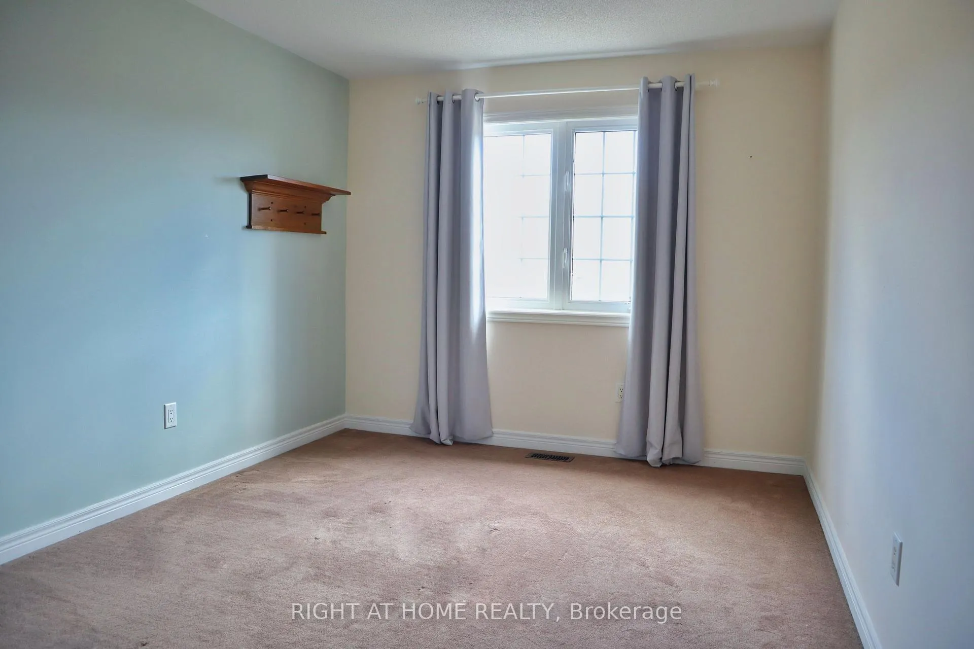 Photo 21 of 27 Bonheur Road, Markham, Cathedraltown — HOMEH