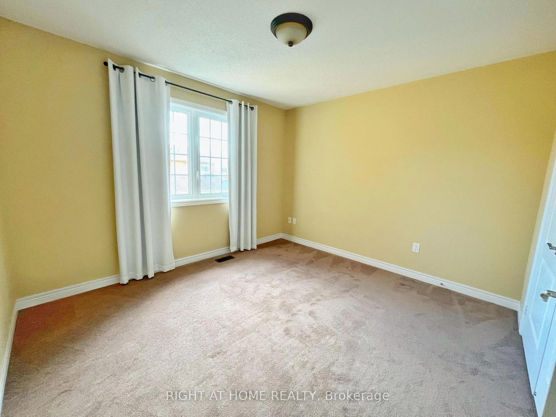 Photo 22 of 27 Bonheur Road, Markham, Cathedraltown — HOMEH