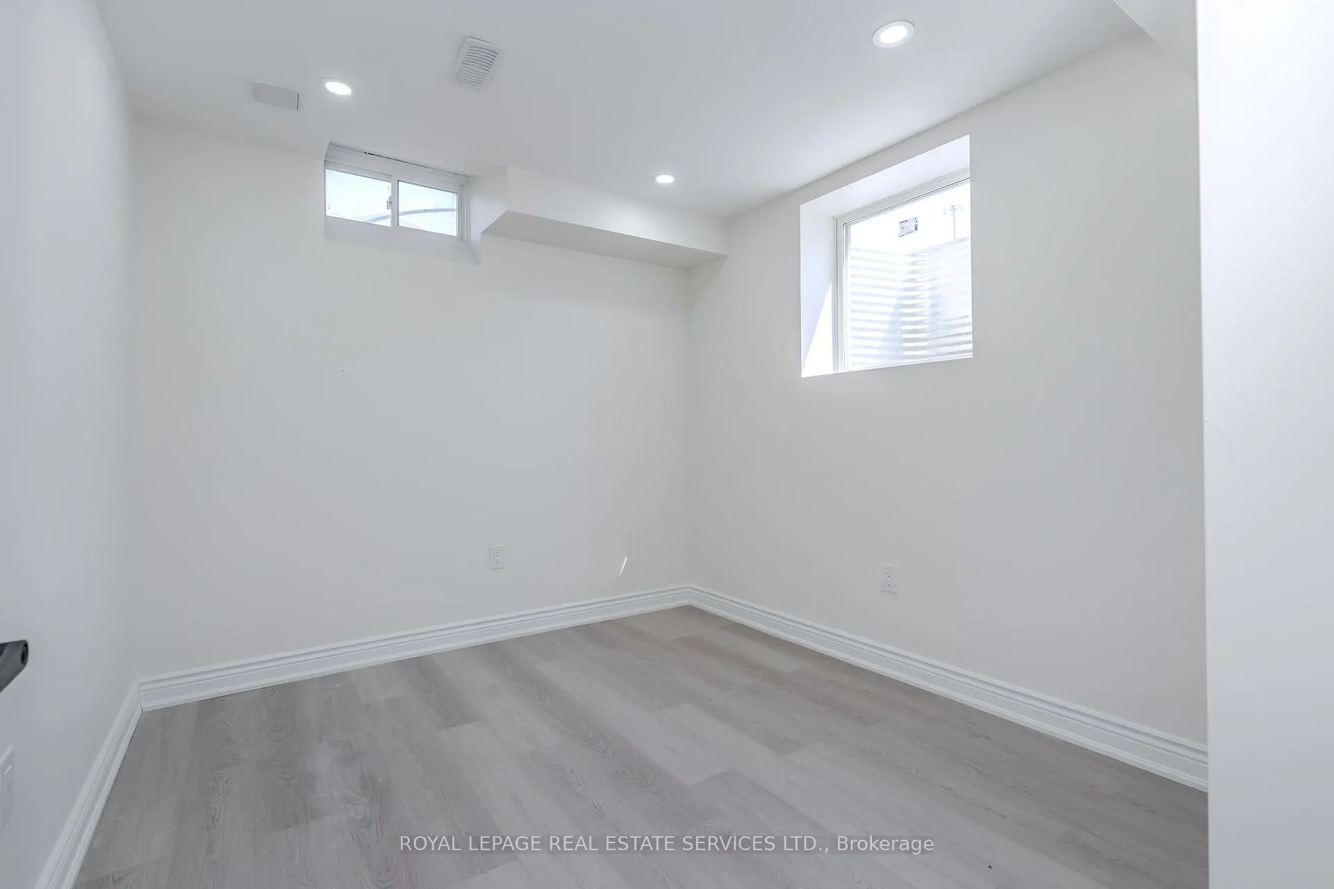 Photo 13 of Unit 72, 166 Deerpath Drive, Guelph, Willow West/Sugarbush/West Acres — HOMEH