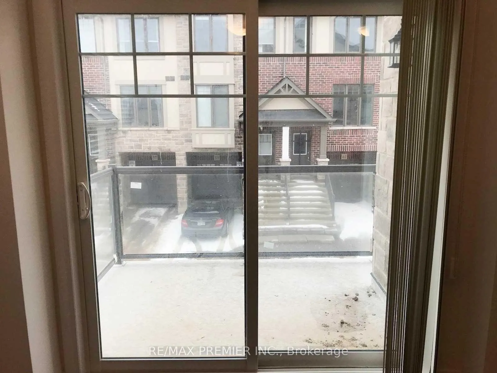 Photo 14 of 60 Farley Lane, Hamilton, Ancaster — HOMEH