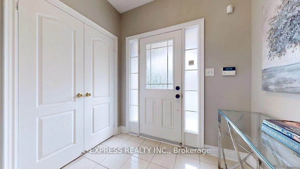 Photo 2 of 164 Mavrinac Boulevard, Aurora, Bayview Northeast — HOMEH