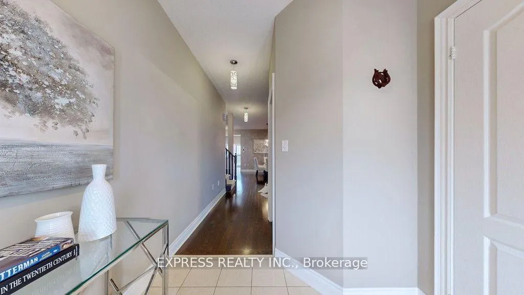 Photo 3 of 164 Mavrinac Boulevard, Aurora, Bayview Northeast — HOMEH