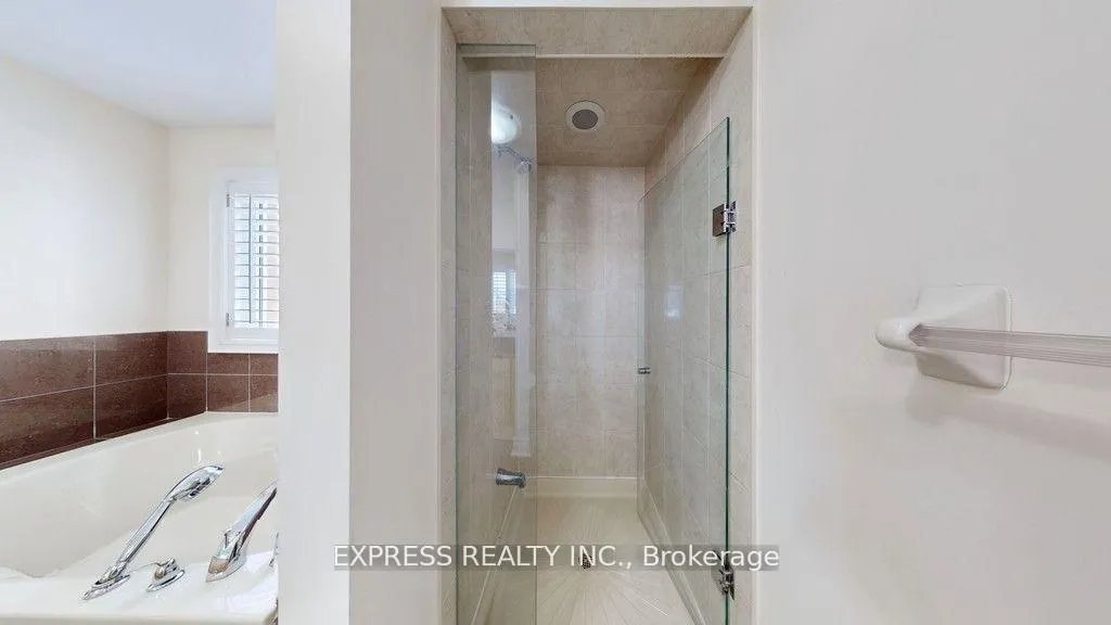 Photo 28 of 164 Mavrinac Boulevard, Aurora, Bayview Northeast — HOMEH