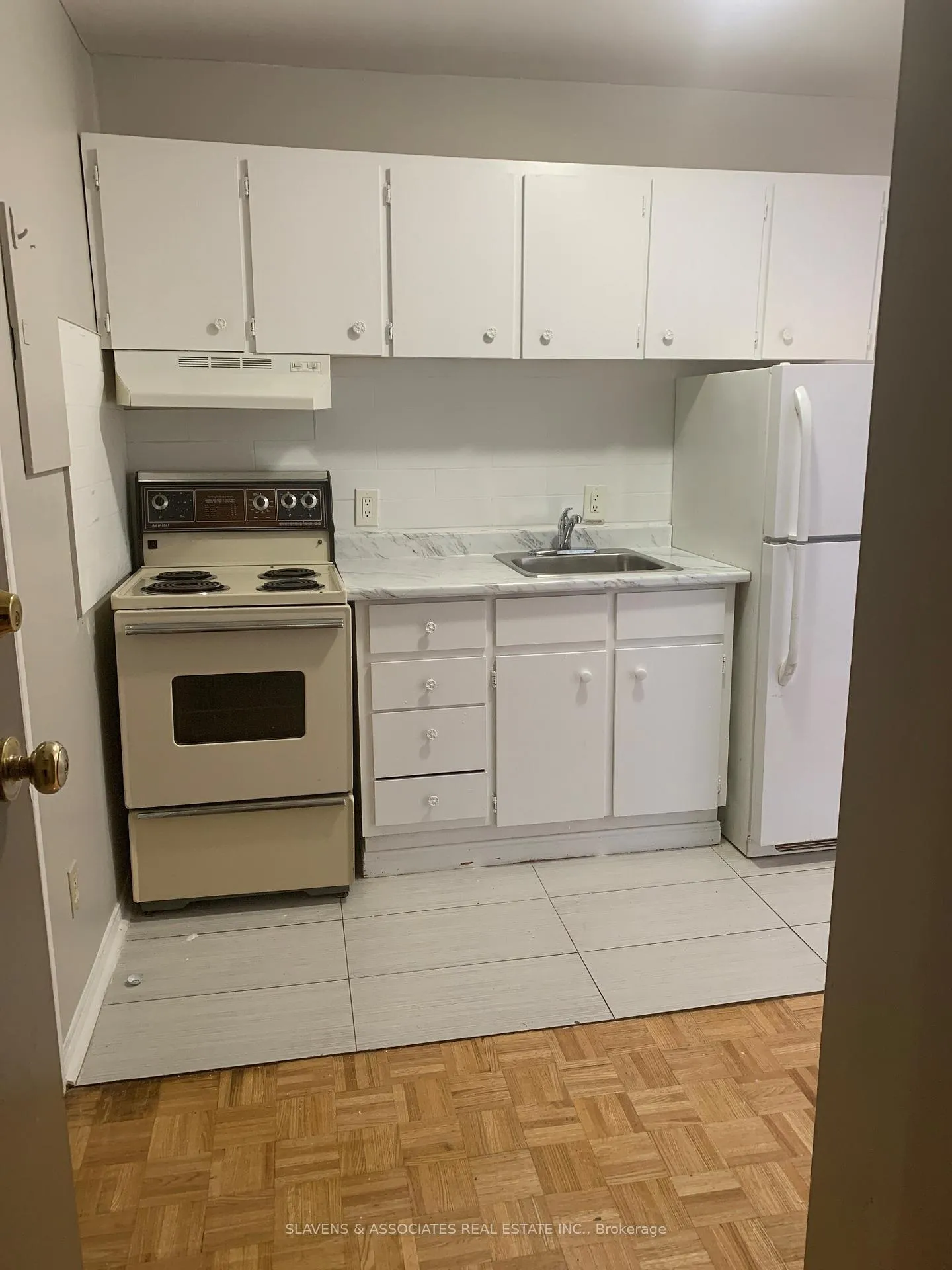 Photo 3 of Unit 8, 45 King Avenue W, Clarington, Newcastle — HOMEH