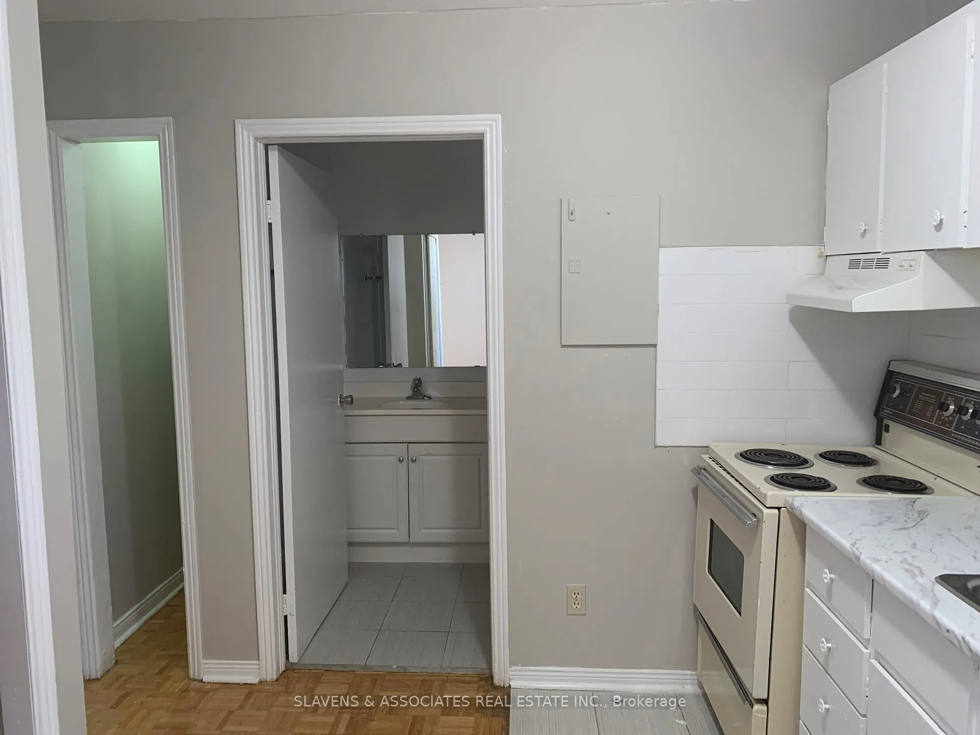 Photo 5 of Unit 8, 45 King Avenue W, Clarington, Newcastle — HOMEH