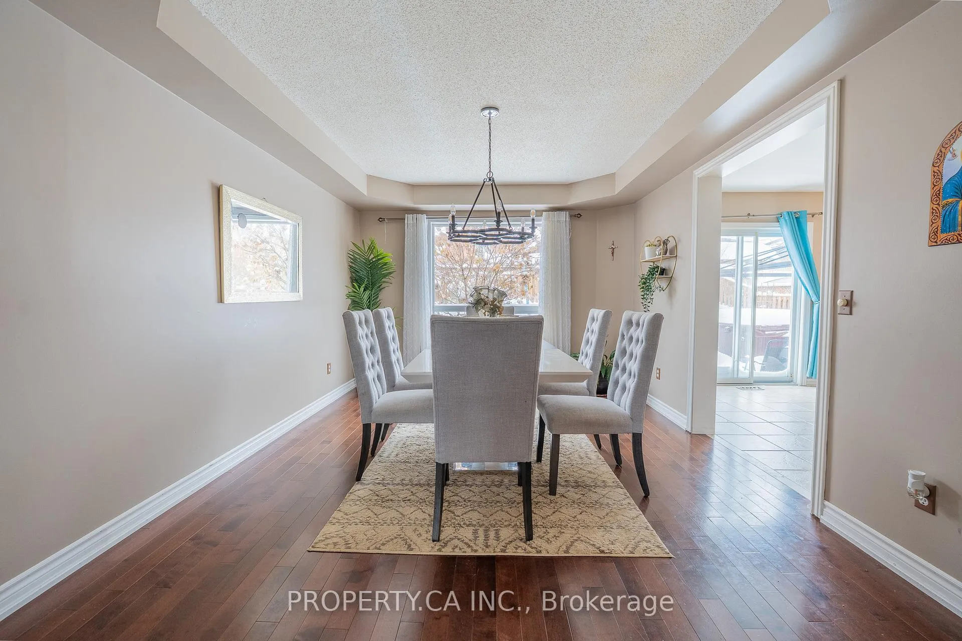 Photo 4 of 12 Wice Road, Barrie, Holly — HOMEH