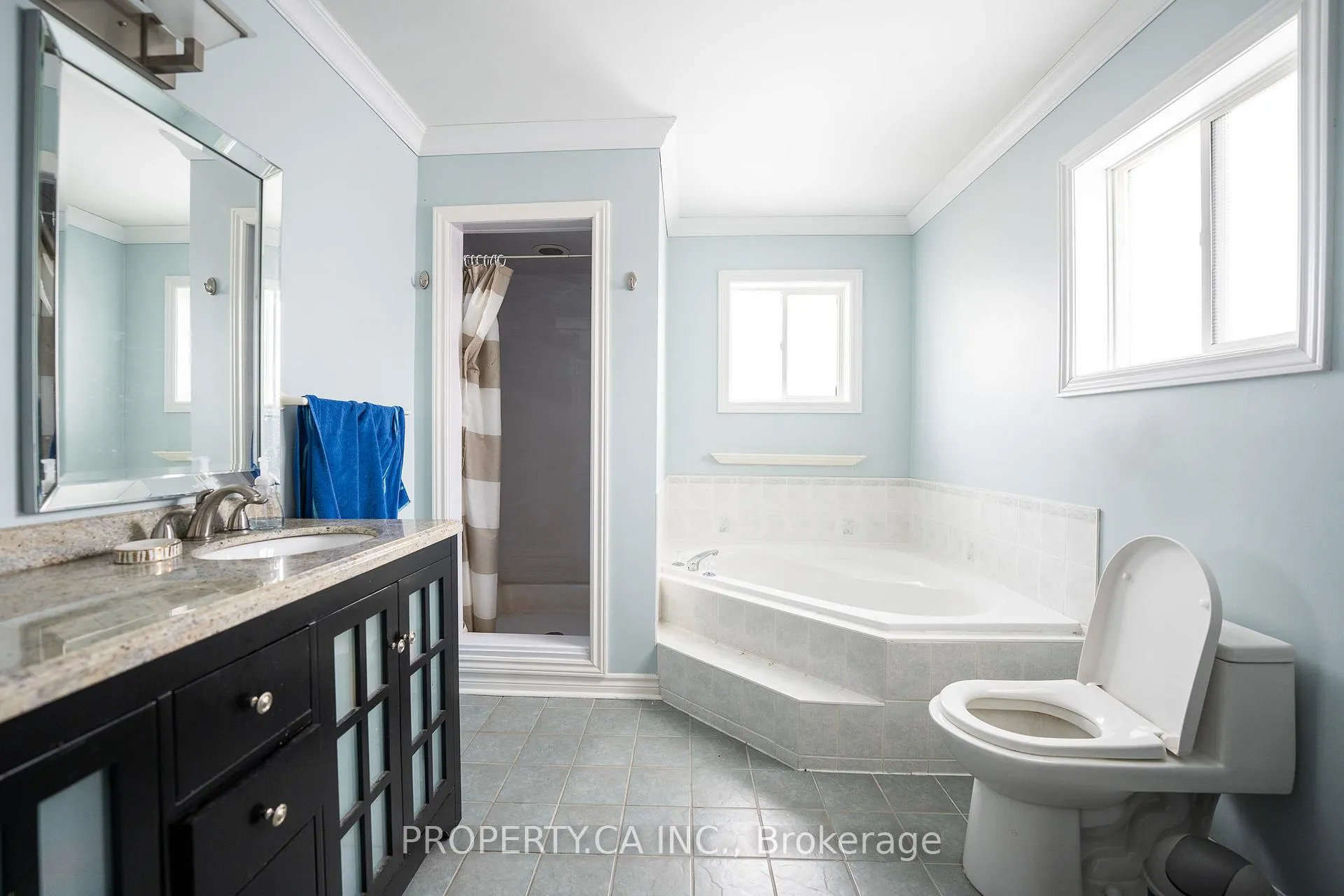 Photo 11 of 12 Wice Road, Barrie, Holly — HOMEH