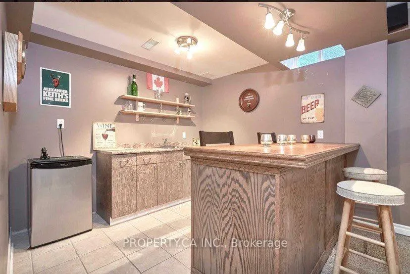 Photo 15 of 12 Wice Road, Barrie, Holly — HOMEH