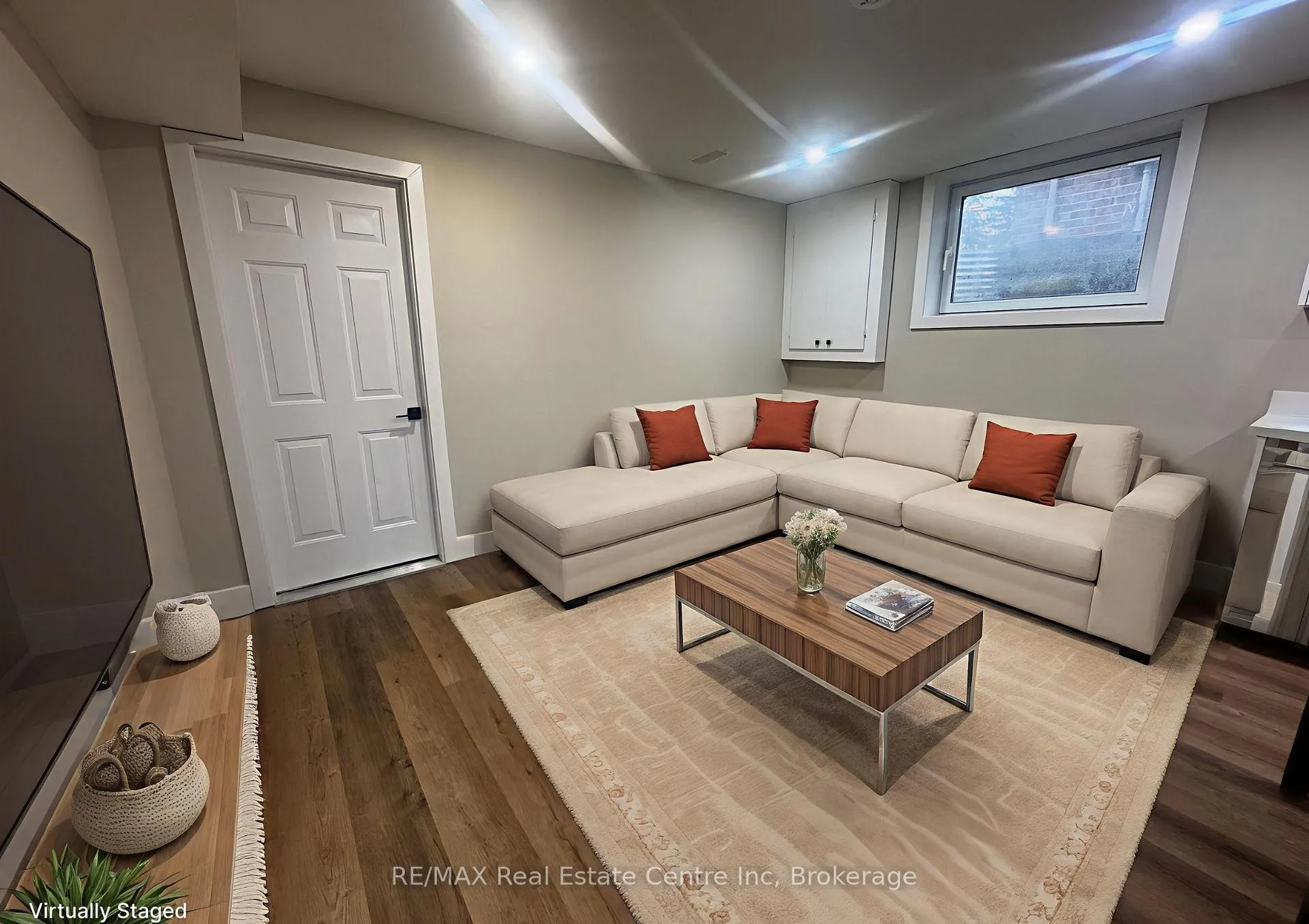 Photo 1 of Unit LOWER - B, 527 Main Street, Guelph/Eramosa, Rockwood — HOMEH